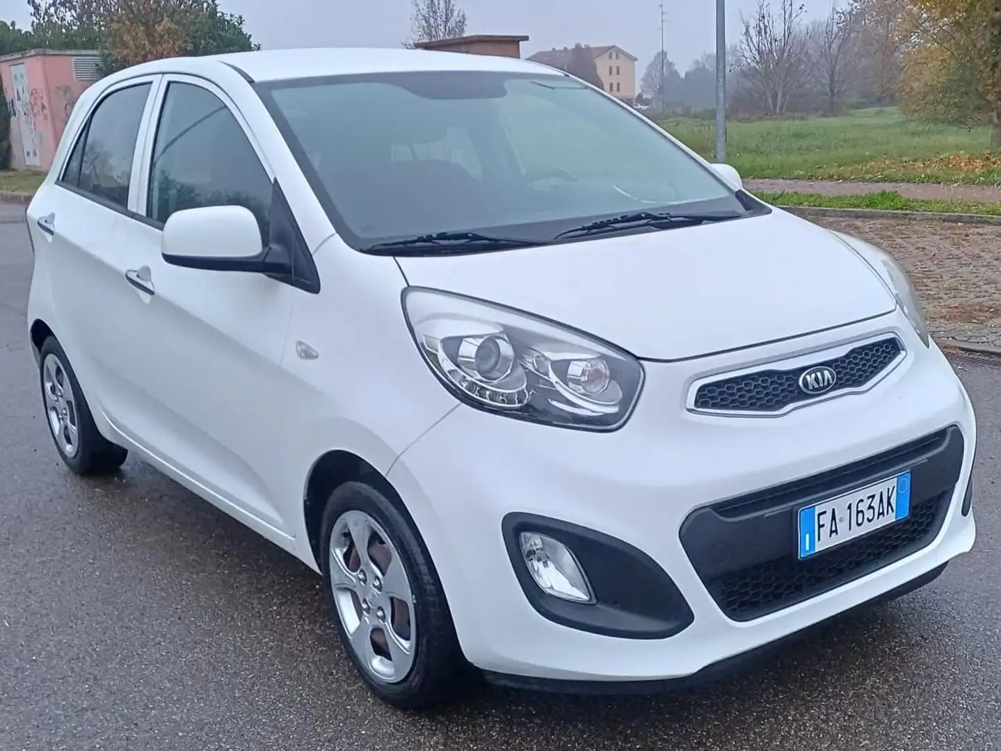 Kia Picanto Picanto II 2011 1.0 Glam Gpl 67cv 5p Bianco - 1