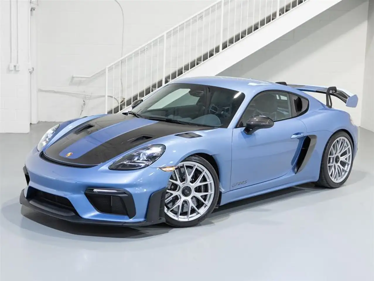 Porsche 718 Cayman снимка Porsche 718 Cayman