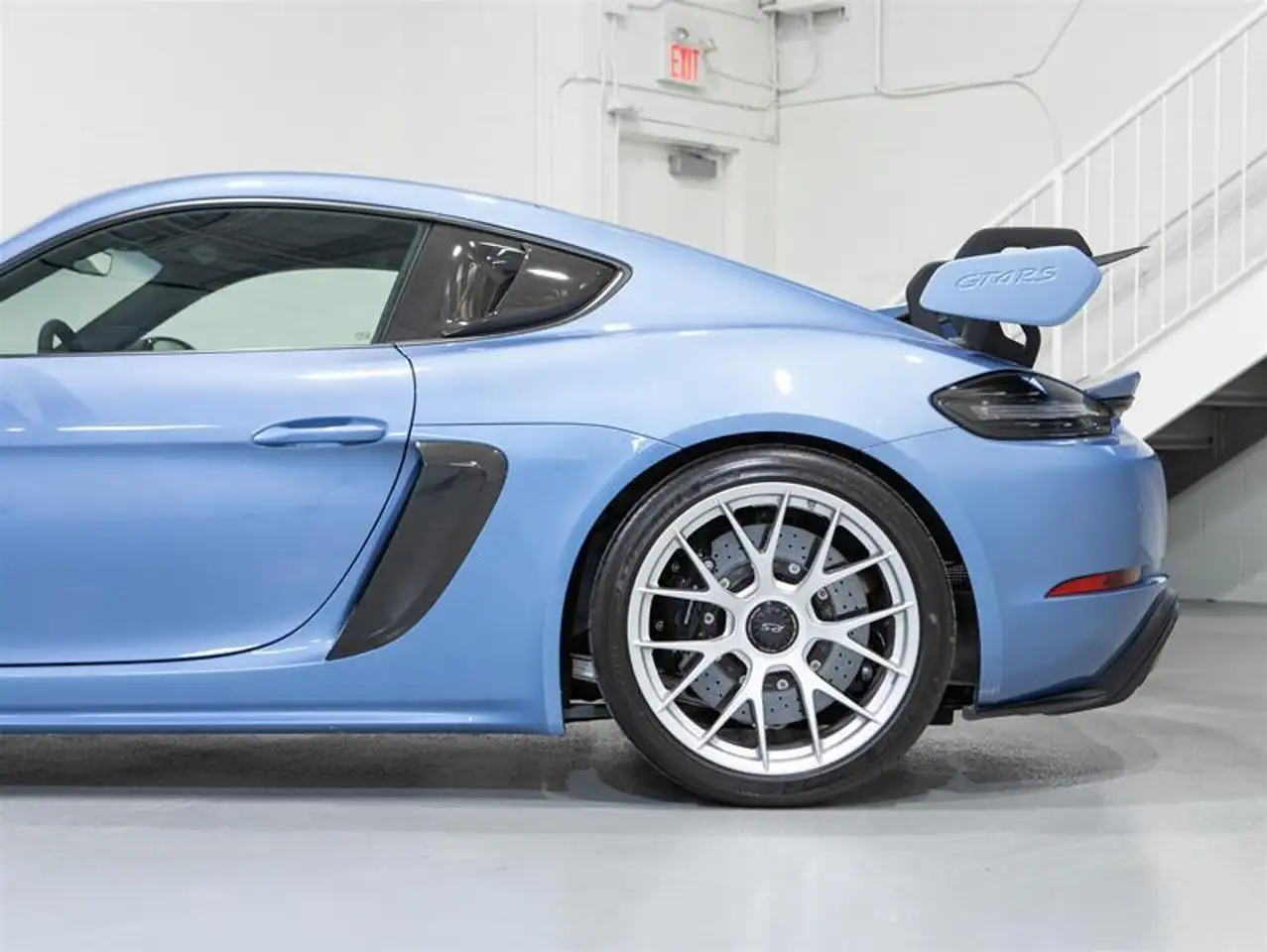 Porsche 718 Cayman снимка Porsche 718 Cayman