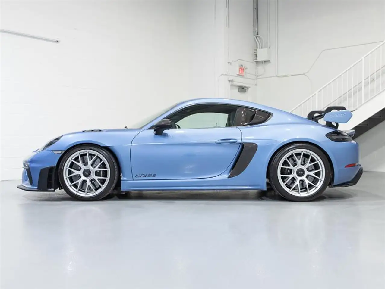 Porsche 718 Cayman снимка Porsche 718 Cayman