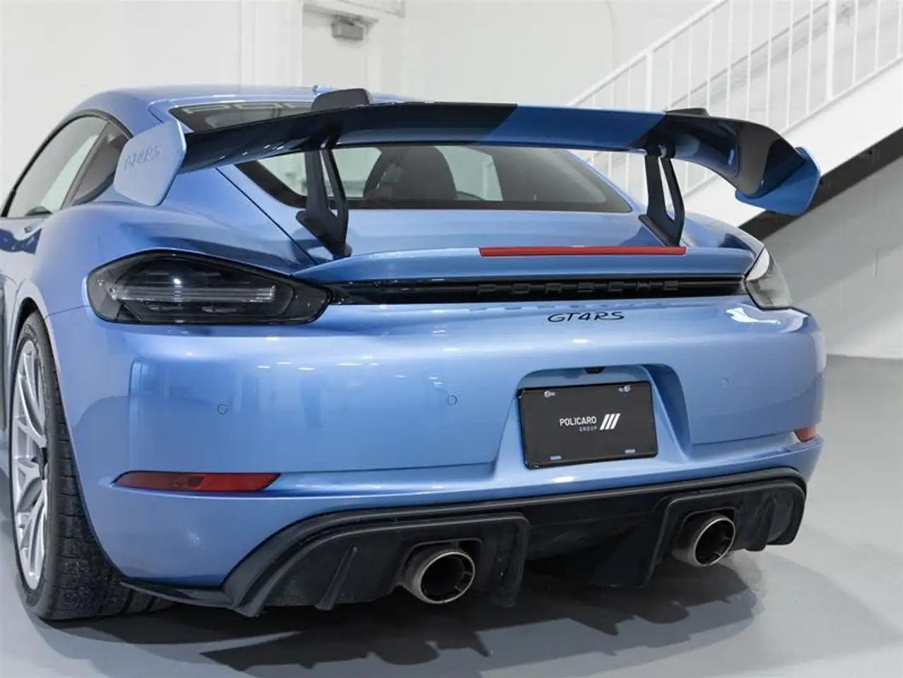 Porsche 718 Cayman снимка Porsche 718 Cayman