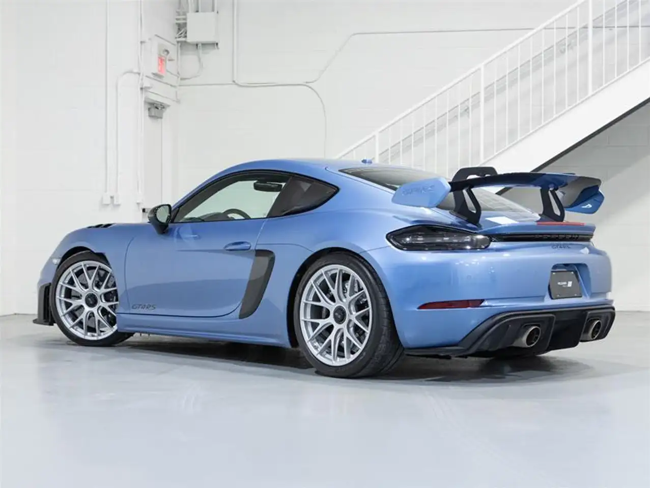 Porsche 718 Cayman снимка Porsche 718 Cayman