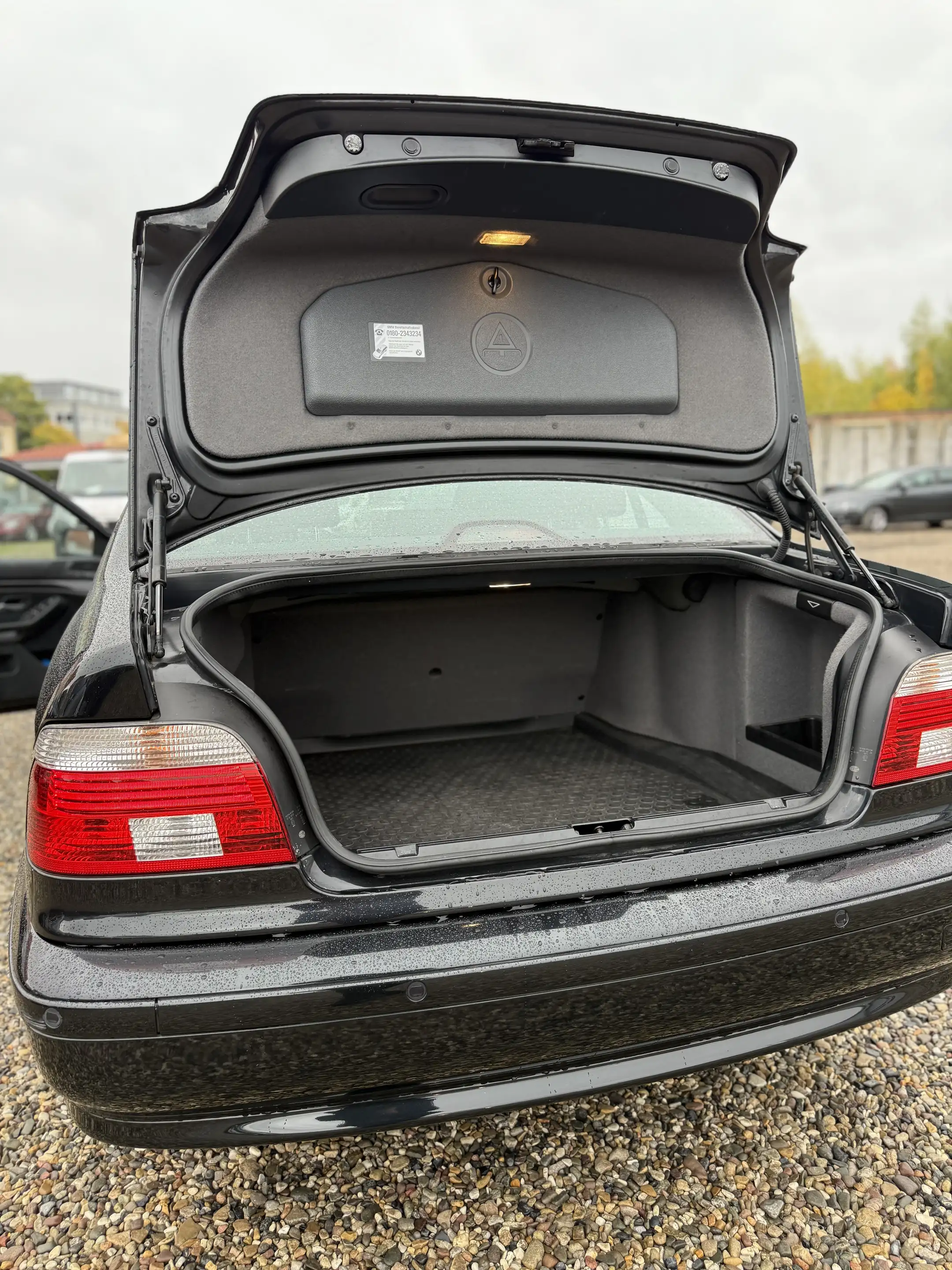 BMW 525 5er 525i E39 — photo 15