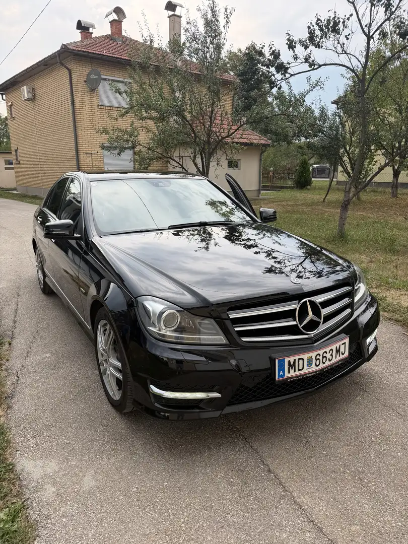 Mercedes-Benz C 220 Classic CDI BlueEfficiency Aut. Schwarz - 1