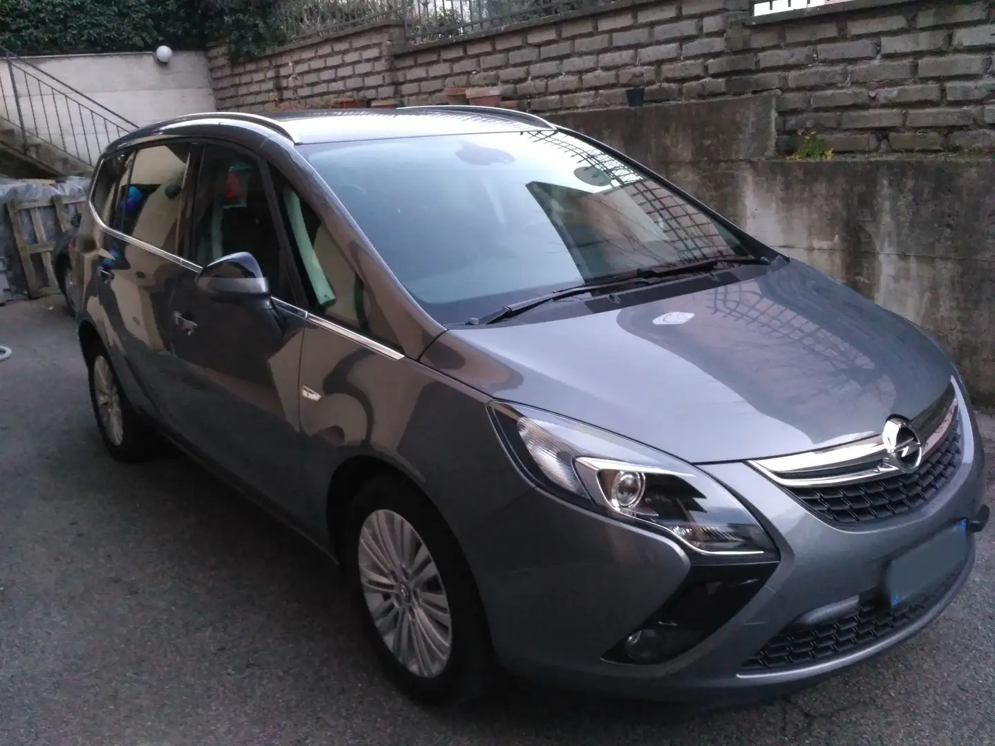 Opel Zafira Tourer Zafira III Tourer 1.4 t Cosmo Gpl-tech 140cv E6 Šedá - 2