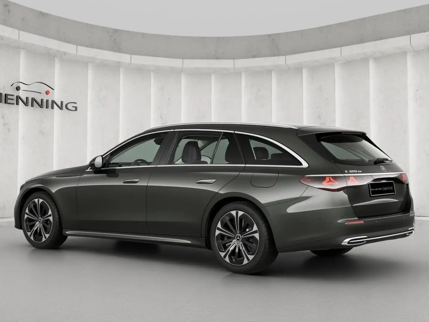 Mercedes-Benz E 300 T de Avantgarde Kamera Distronic Totwinkel Gris - 2