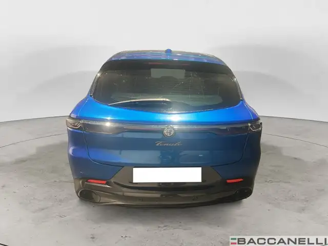 Alfa Romeo Tonale view 3