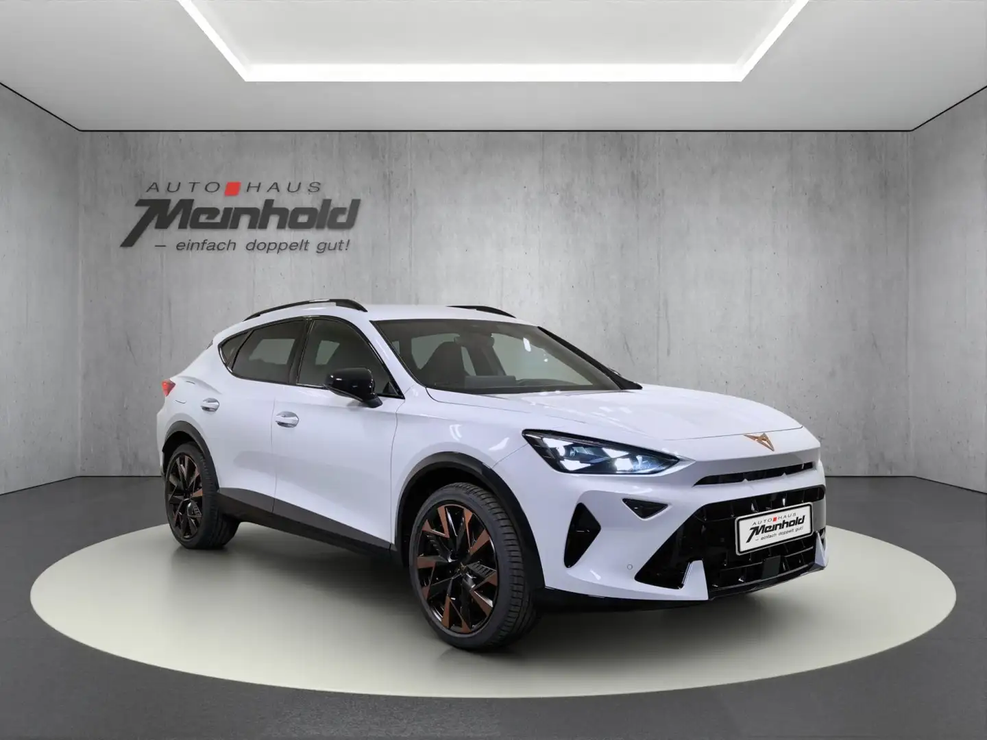 CUPRA Formentor 2.0 TSI VZ DSG 4Drive,AHK,Matrix,Navi Weiß - 2