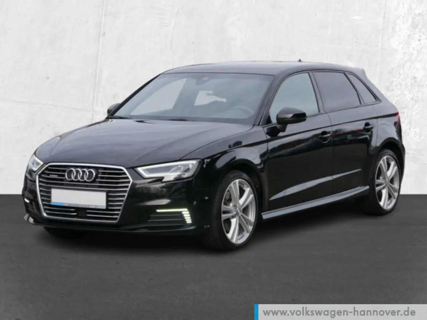Audi A3 e-tron Sport 40 S-tronic AHK LED Di Noir - 1