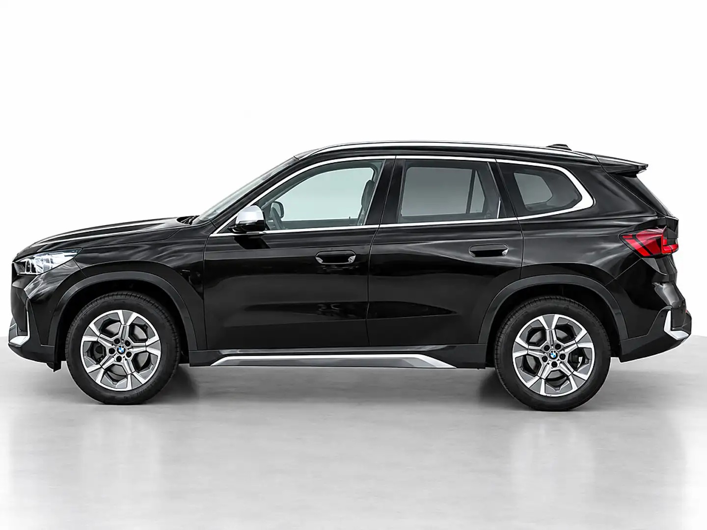 BMW X1 xDrive23d Aut.*HEAD UP, PANO...* Schwarz - 2