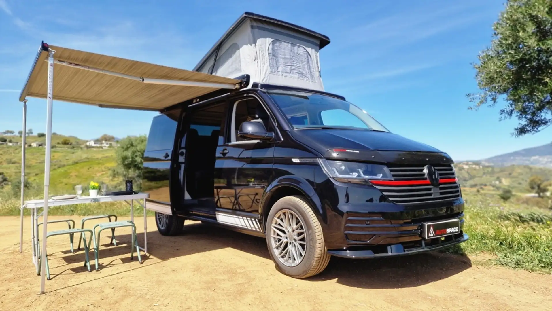 Volkswagen T6 California 2.0TDI BMT Ocean DSG 146kW Noir - 1