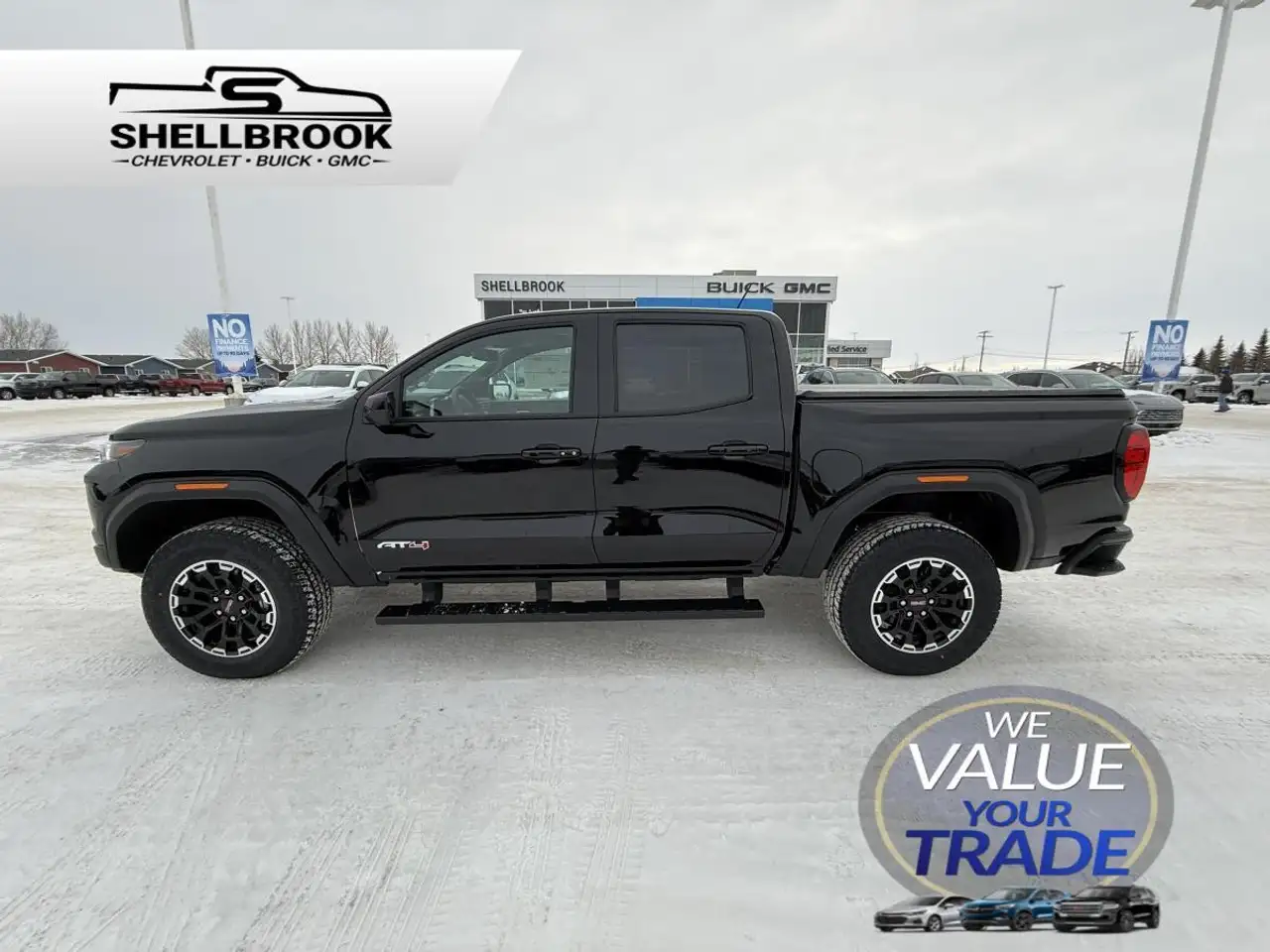 GMC Canyon снимка GMC Canyon