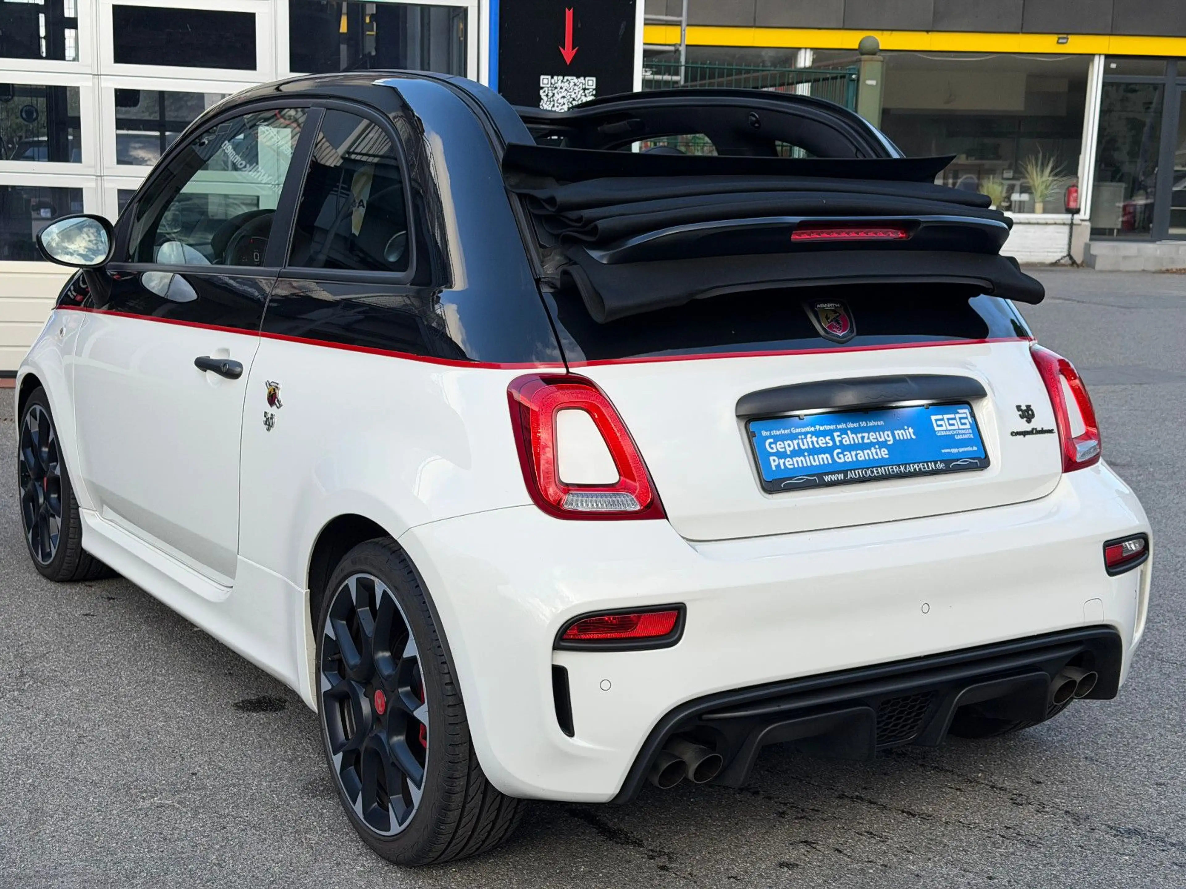 Abarth 595 Competizione 595 Cabrio Competizione (Beats-Carbon-CarPlay) — photo 8