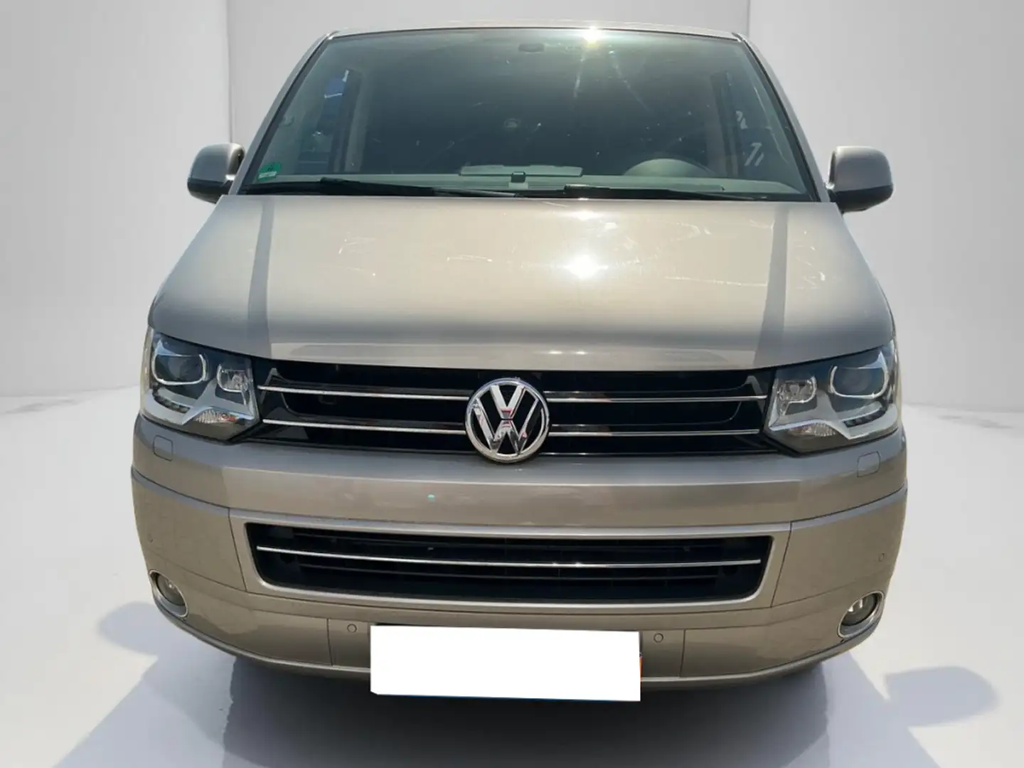 Volkswagen Multivan Mulltivan 2.0Bi-TDI BMT HighlineEd.4M DSG Beige - 2