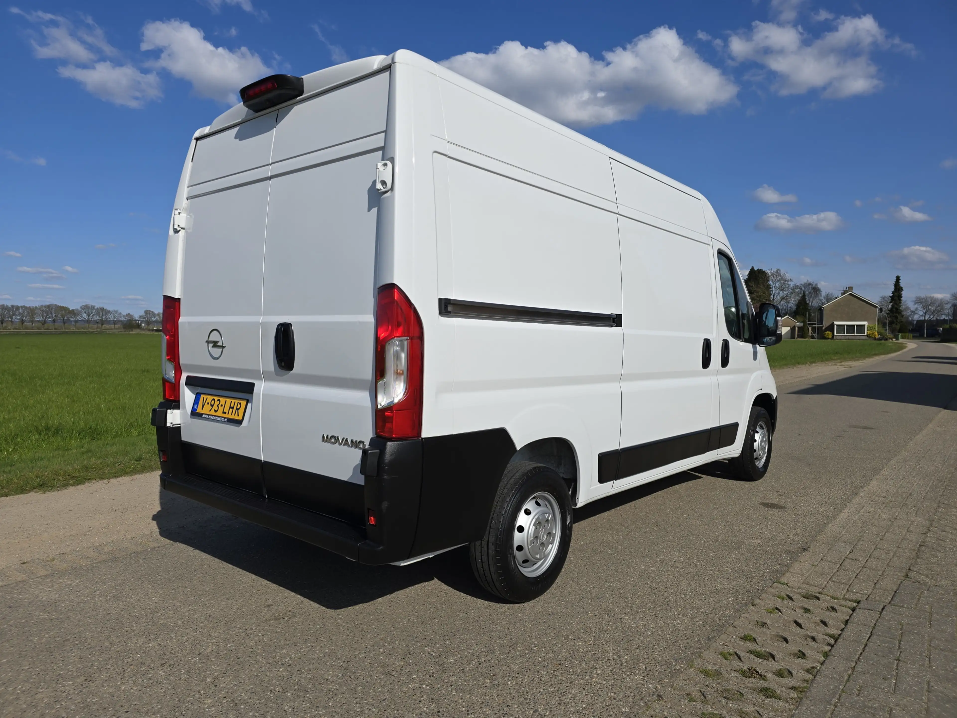 Opel Movano 2.2D 140 L2H2 3.5T - 140 Pk - Euro 6 - ParkeerCame — photo 7