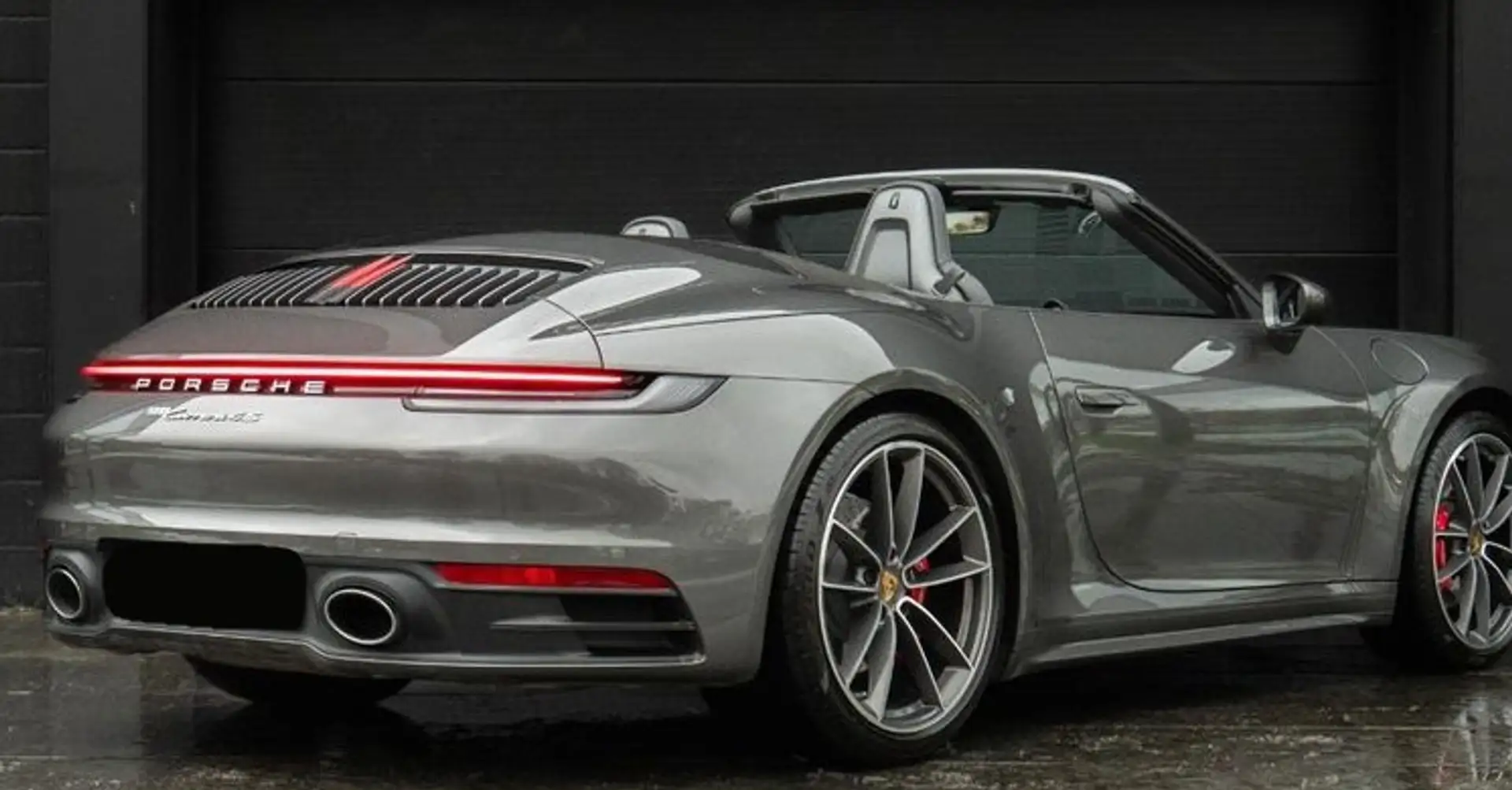 Porsche 992 Carrera 4S Cabriolet PDK Gris - 2