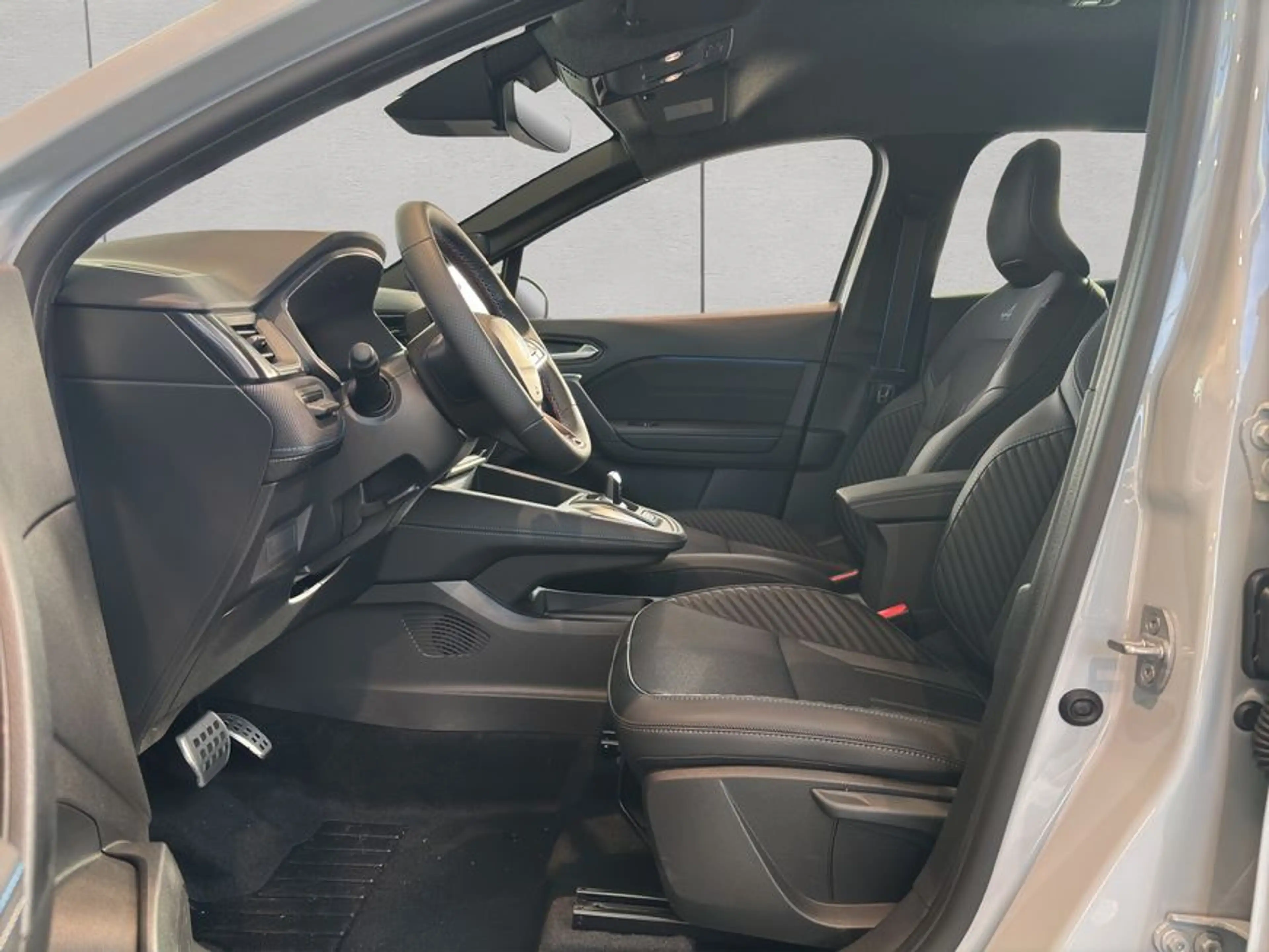 Renault Symbioz Full Hybrid E-Tech 160 ESPRIT ALPINE — photo 10