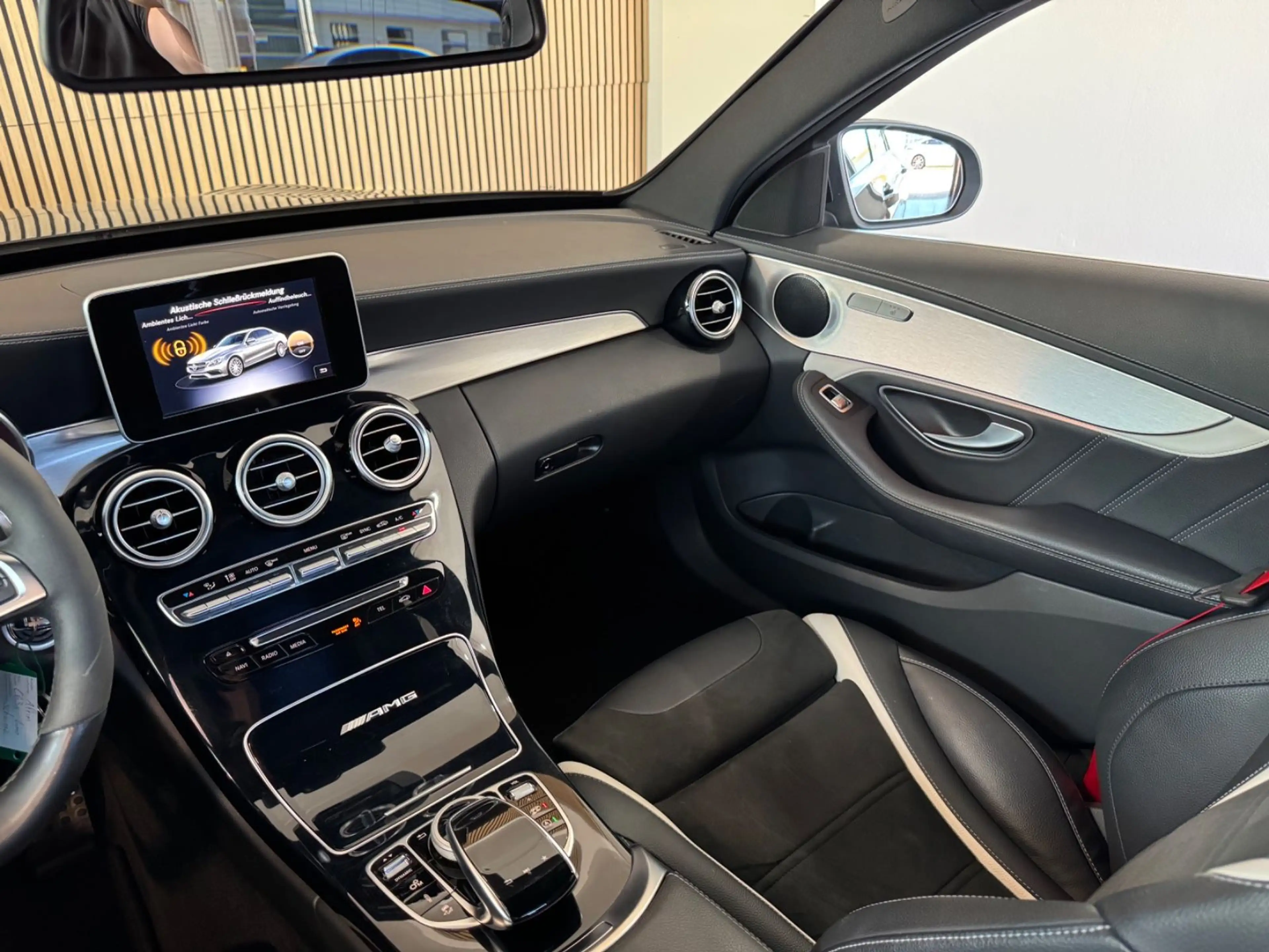 Mercedes-Benz C 63 AMG C 63s AMG Limo HUD/ILS/Temp./CAM/Drivers-Package — photo 13