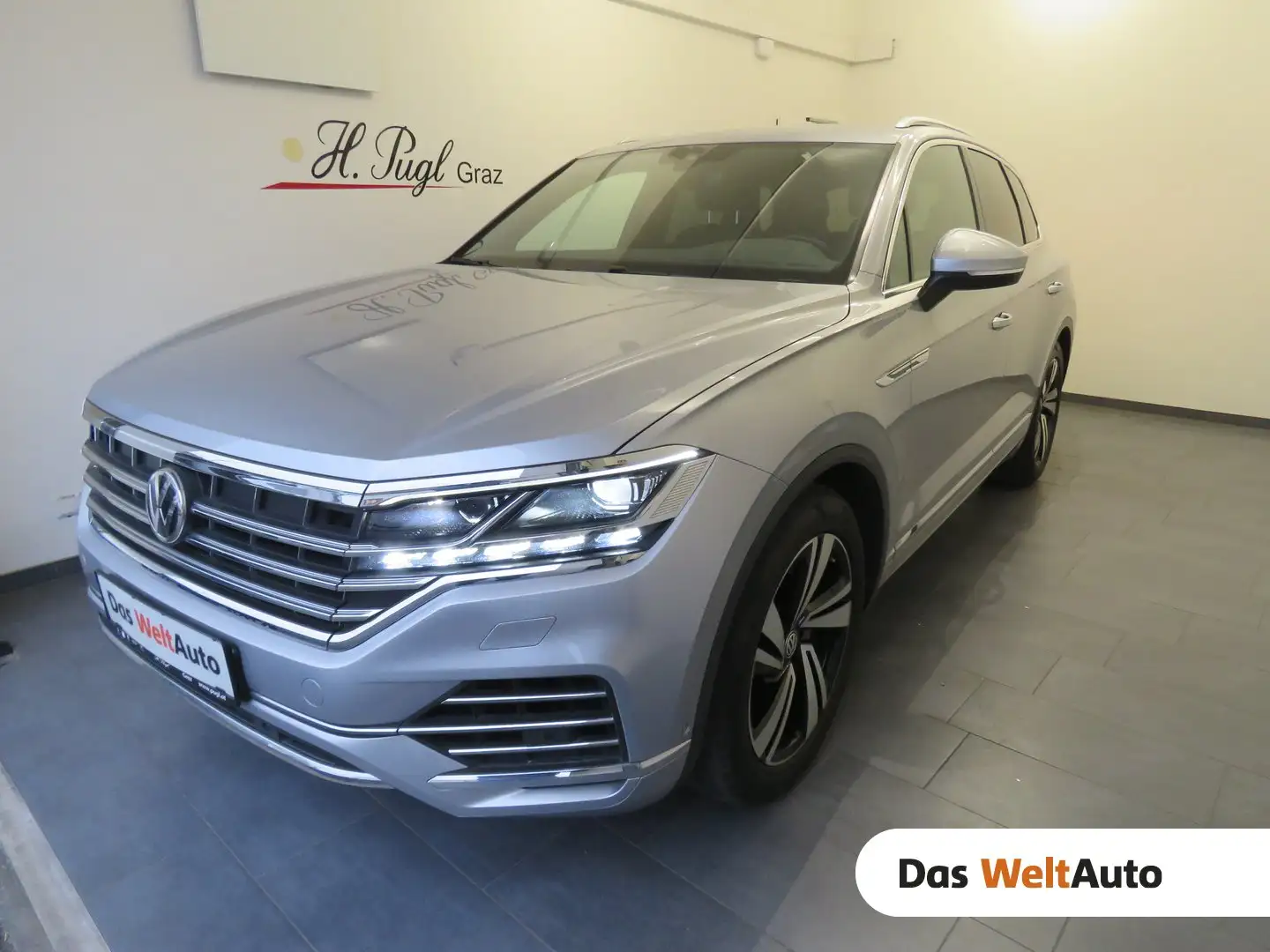 Volkswagen Touareg Elegance TDI SCR 4MOTION Silber - 1