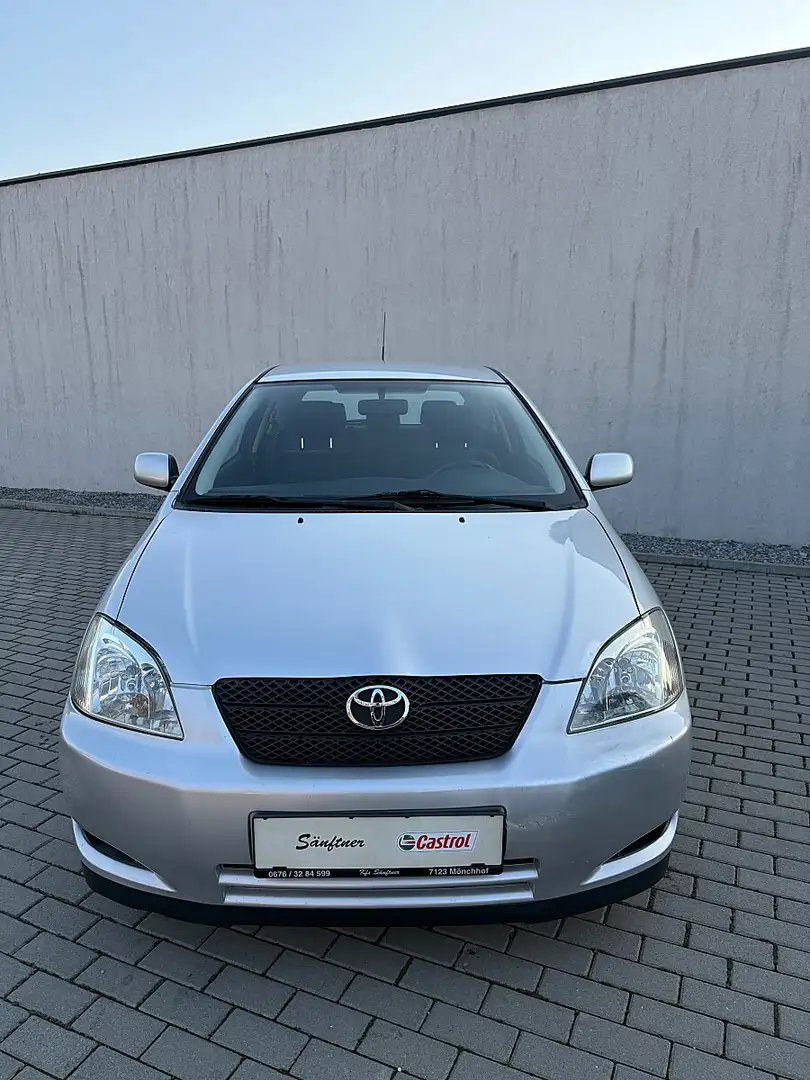 Toyota Corolla 1,4 VVT-i Linea Sol Silber - 2