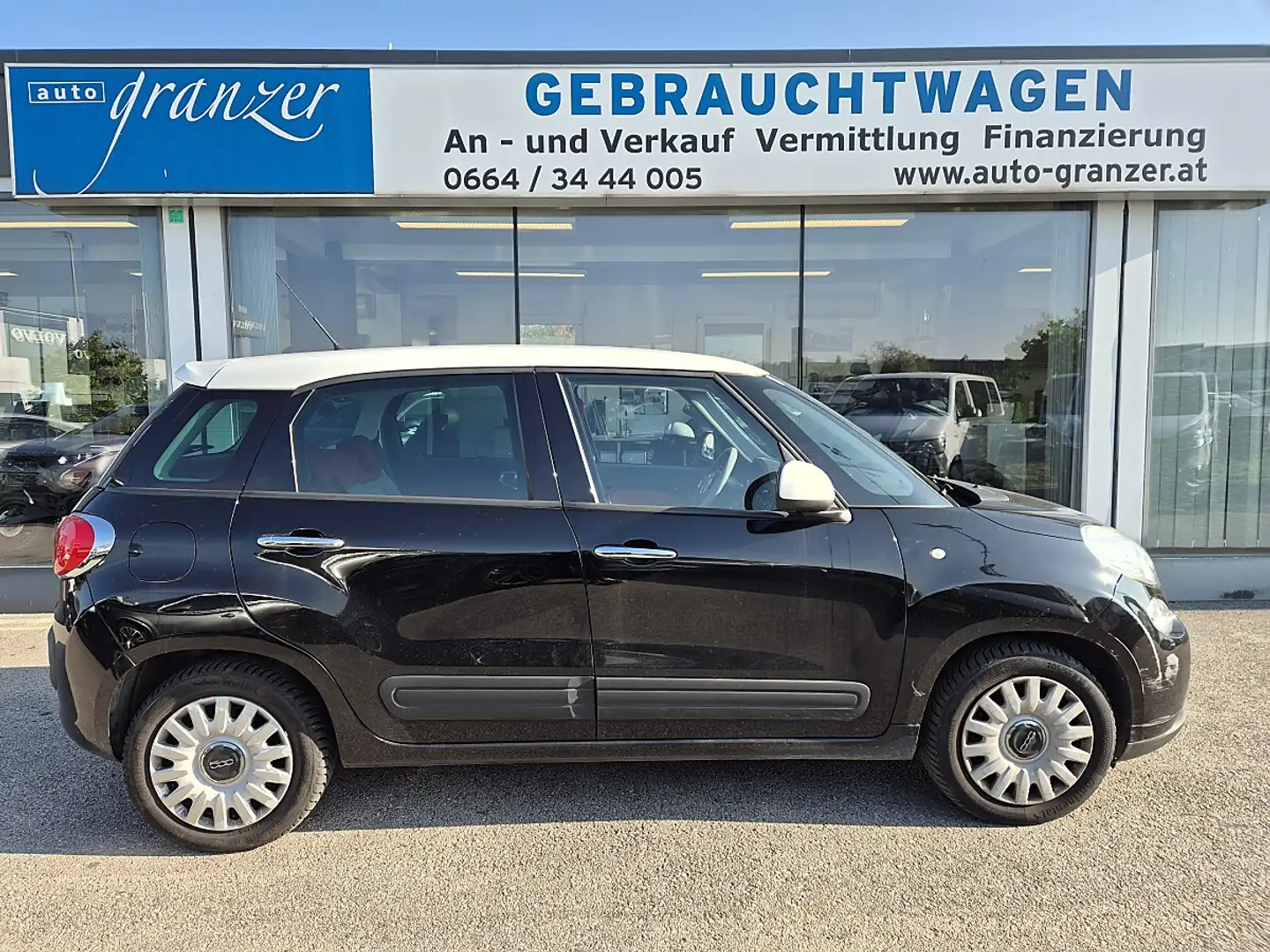 Fiat 500L 1,3 Multijet II 85 Start&Stop Pop Star Schwarz - 1