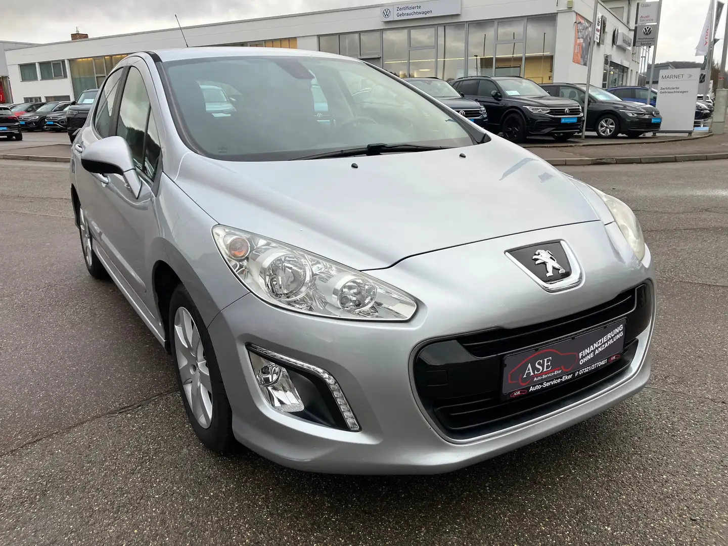 Peugeot 308 Active**TÜV**09/2027**KLIMA*PDC* Silber - 2