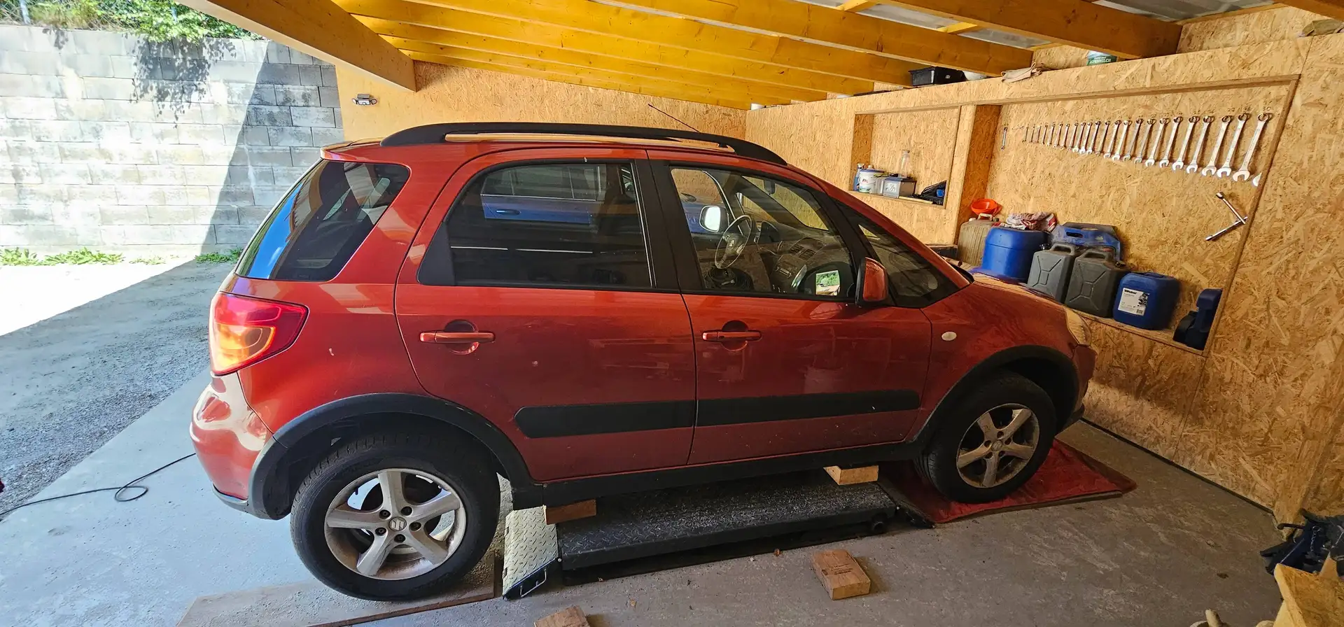 Suzuki SX4 SX4 1,6 GLX 5DR 4WD Special ESP Fiskal GLX Special Rot - 1