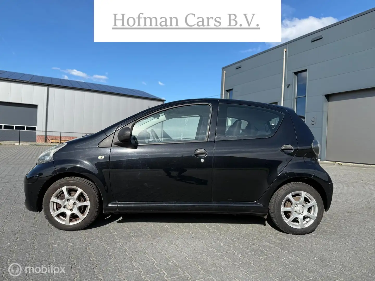Toyota Aygo 1.0-12V Comfort 5-Deurs Zwart 2010 APK 08/2026 Zwart - 2
