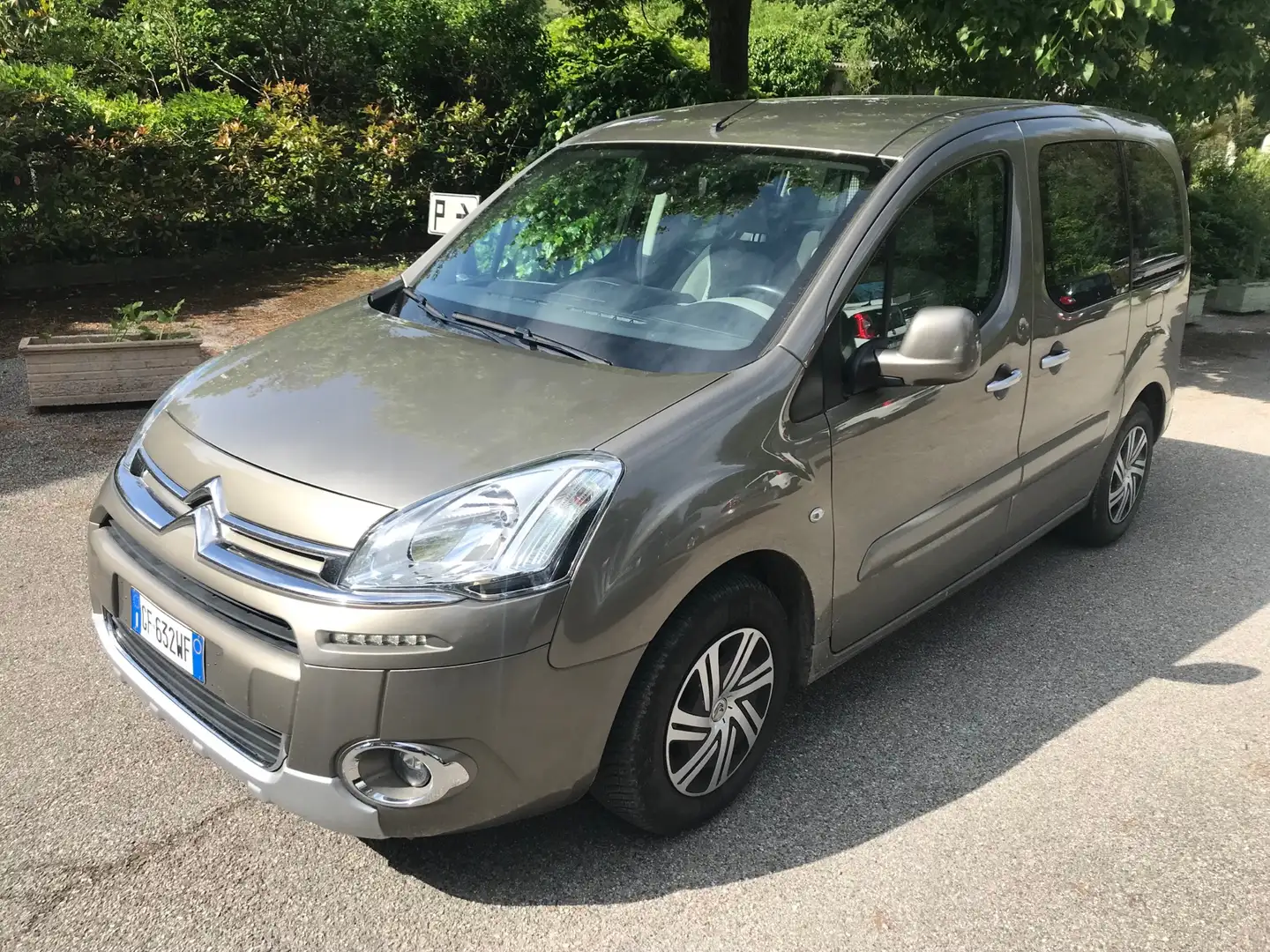 Citroen Berlingo Berlingo Multispace 1.6 e-hdi Seduction Automatico Bronze - 1