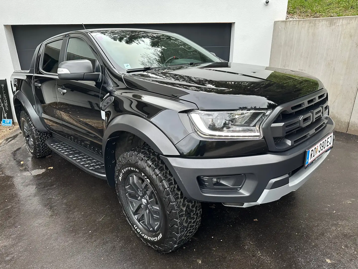 Ford Ranger Raptor*4x4*FOX*Zahnriemen NEU*MWST-Aus.*8-fach*uvm Schwarz - 1