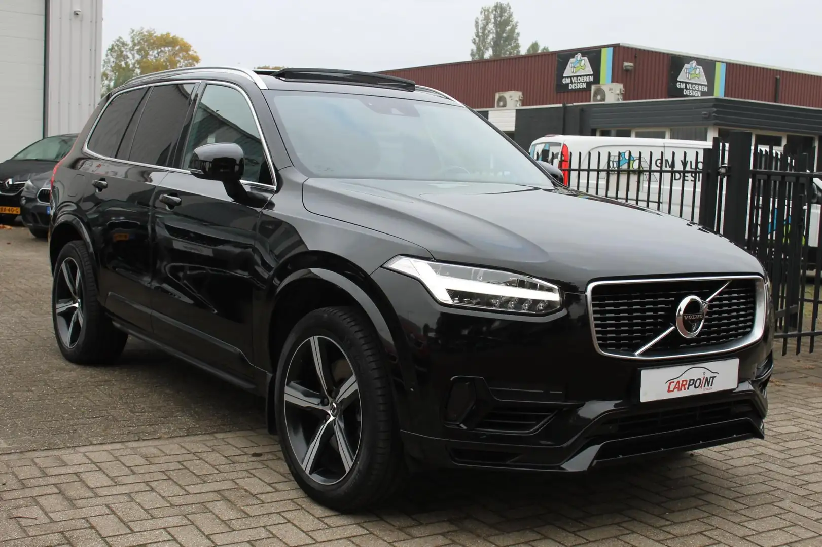Volvo XC90 2.0 T8 Twin Engine AWD R-Design Pano 360 ACC 408PK Noir - 2