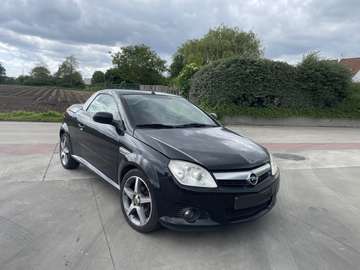 Tigra Twintop 1.4i XEP 16v Sport