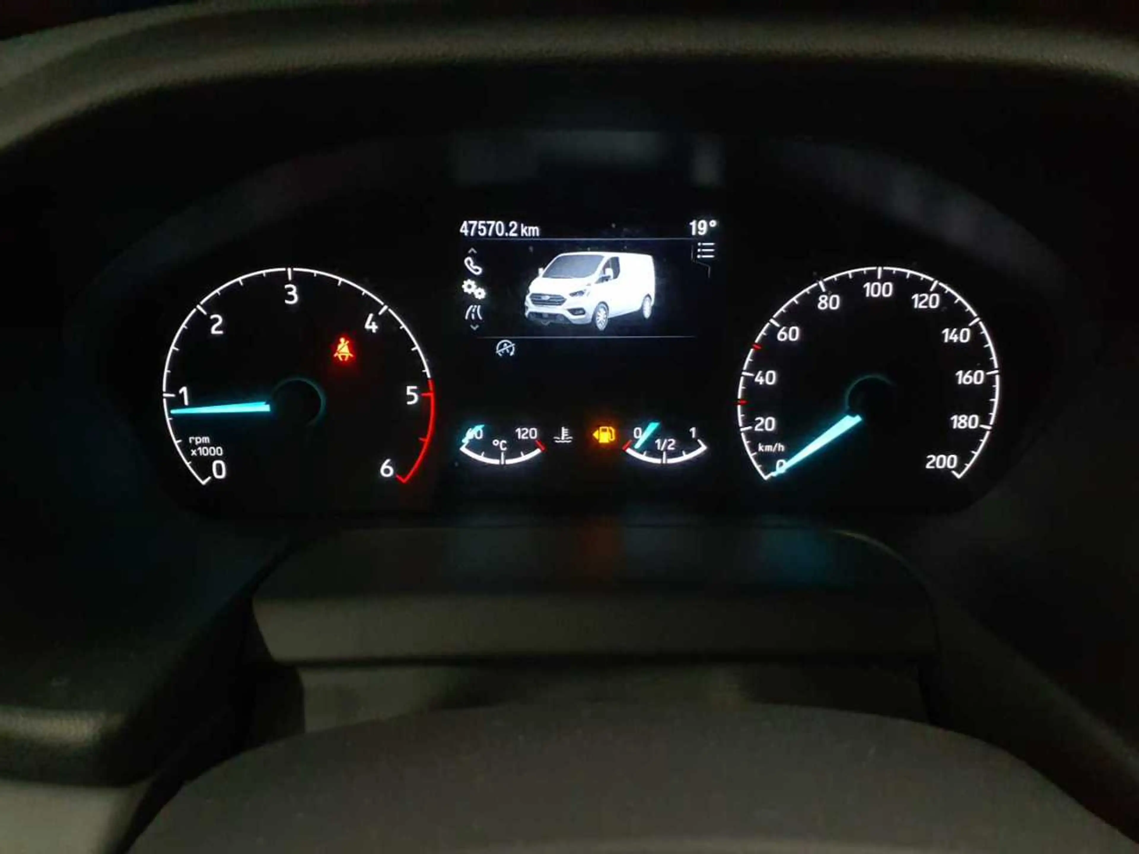 Ford Transit Transit Custom 300 L2 Trend Navi — photo 11
