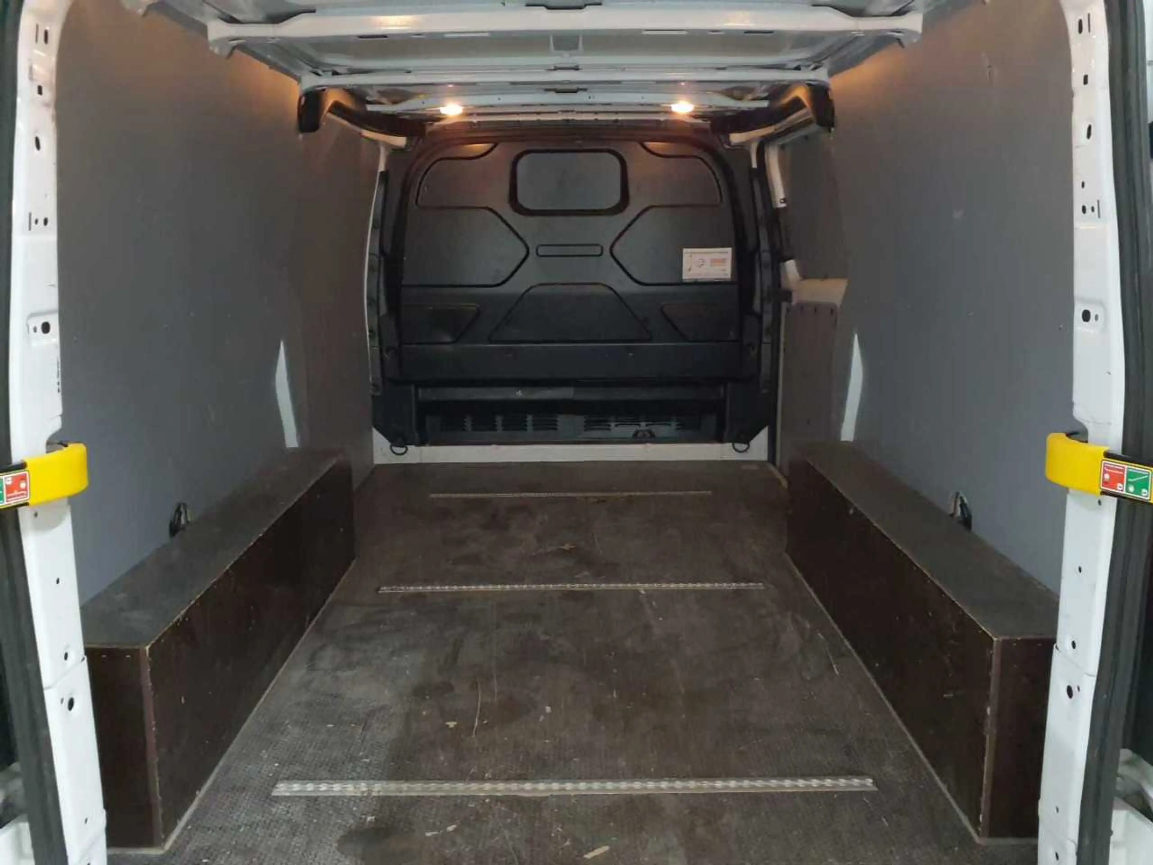 Ford Transit Transit Custom 300 L2 Trend Navi — photo 15