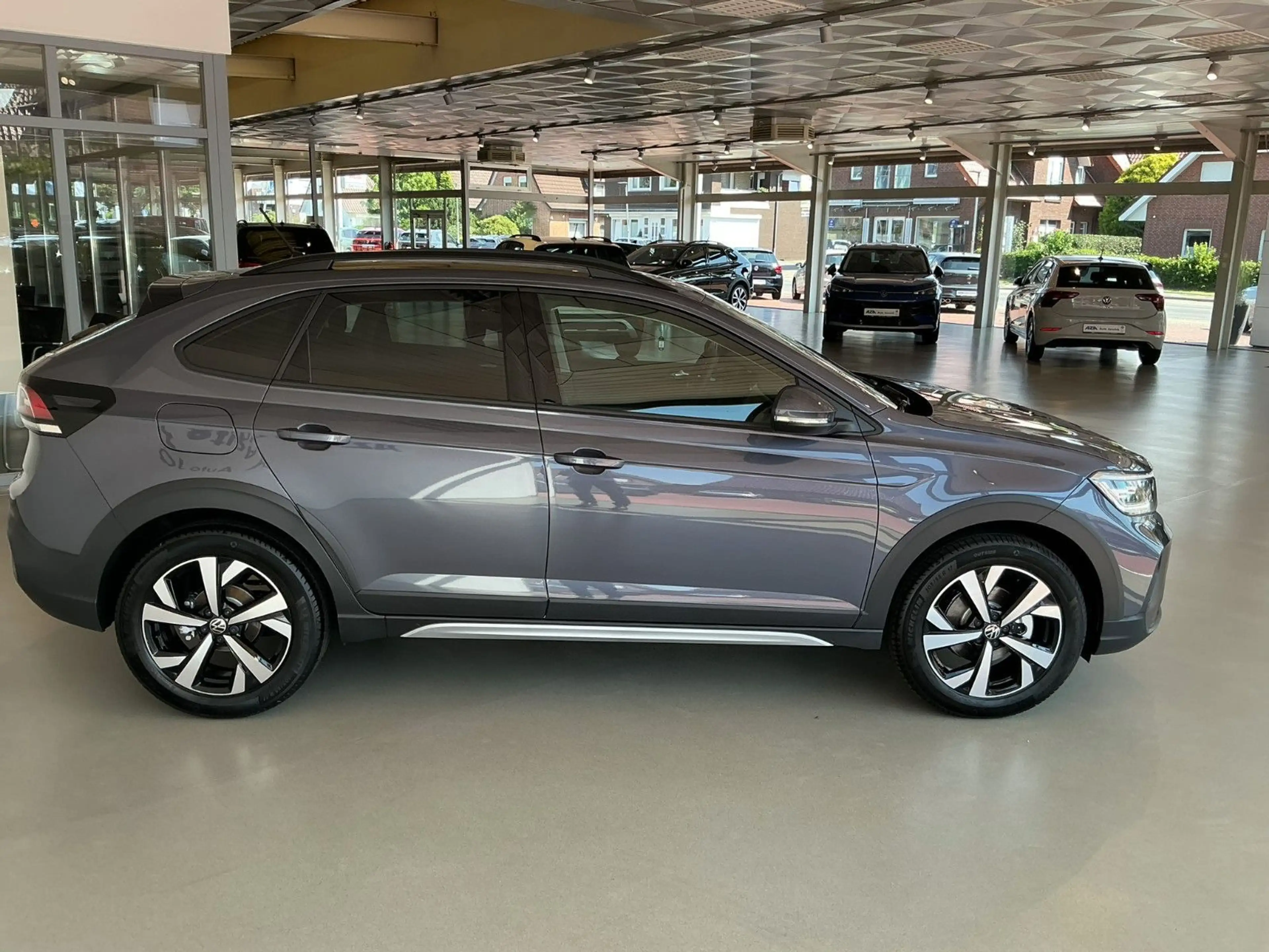 Volkswagen Taigo 1.0 TSI Life DSG | IQ.LIGHT | ACC | SHZ — photo 6