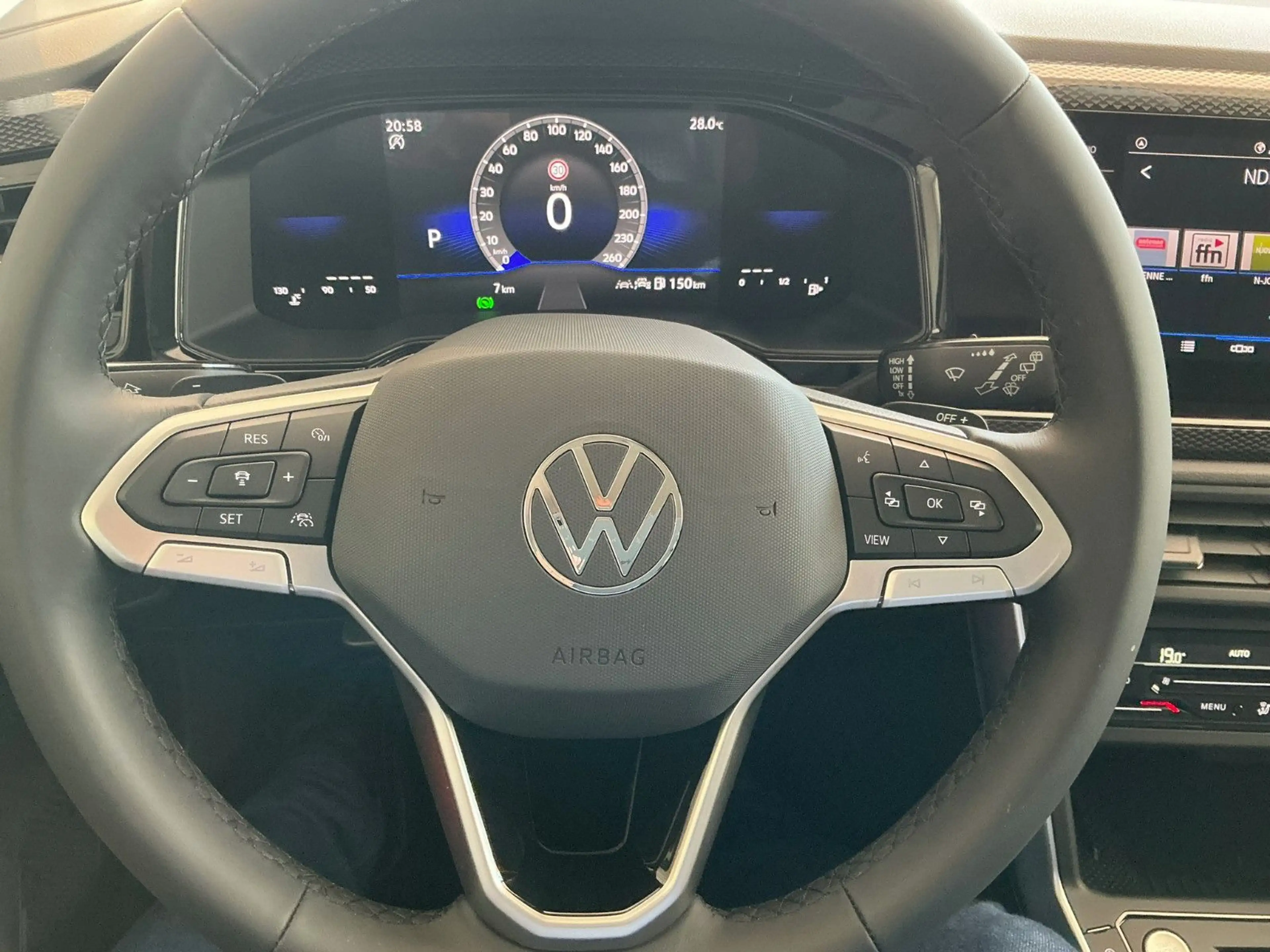 Volkswagen Taigo 1.0 TSI Life DSG | IQ.LIGHT | ACC | SHZ — photo 12