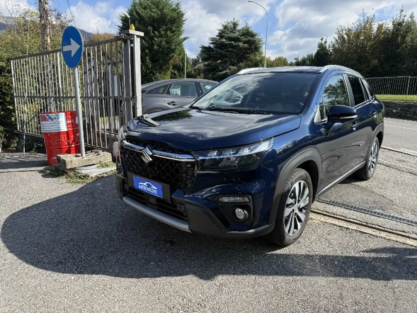 Suzuki SX4 S-Cross S-Cross 1.4 Hybrid 4WD AllGrip Top Blu/Azzurro - 2