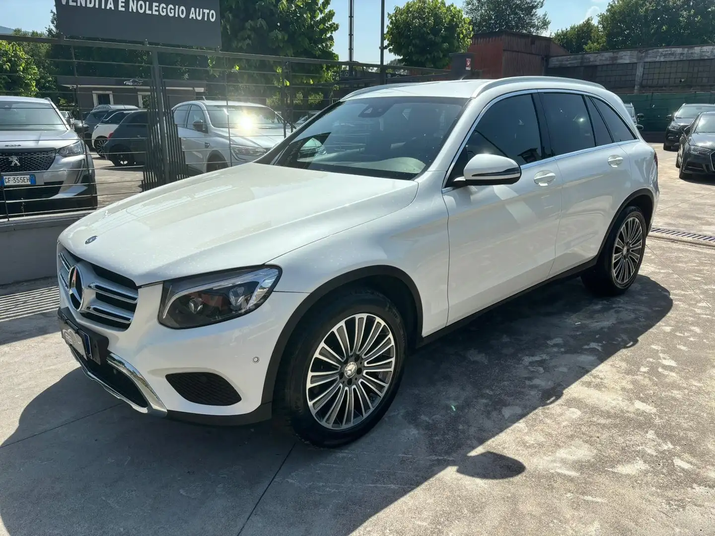 Mercedes-Benz GLC 220 GLC 220 d Premium 4matic auto Bianco - 1