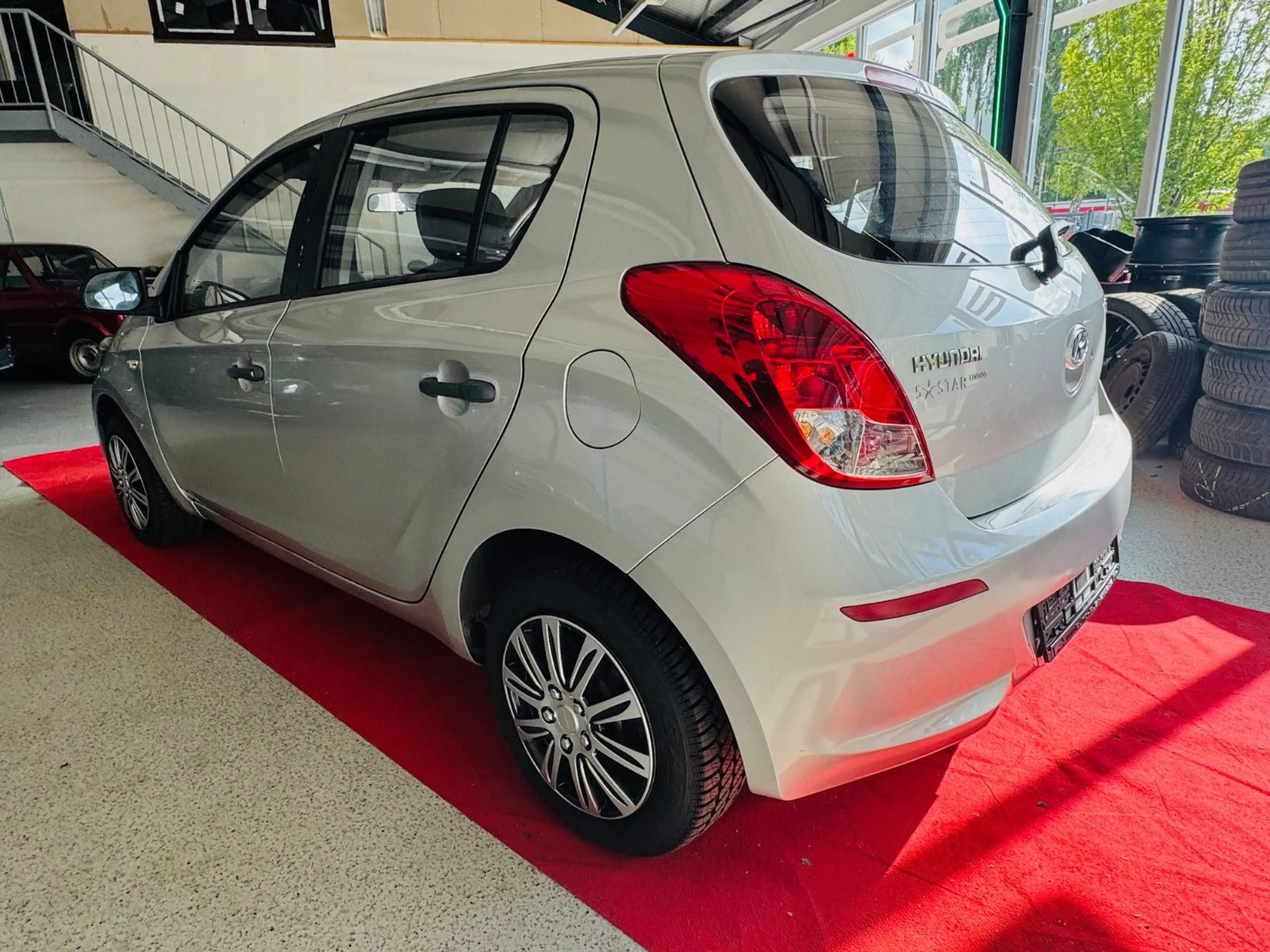 Hyundai i20 FIFA World Cup Edition — photo 5