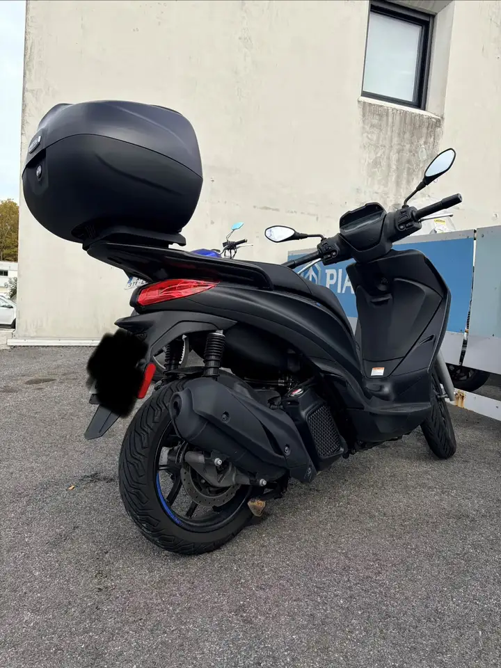 Piaggio Medley 125