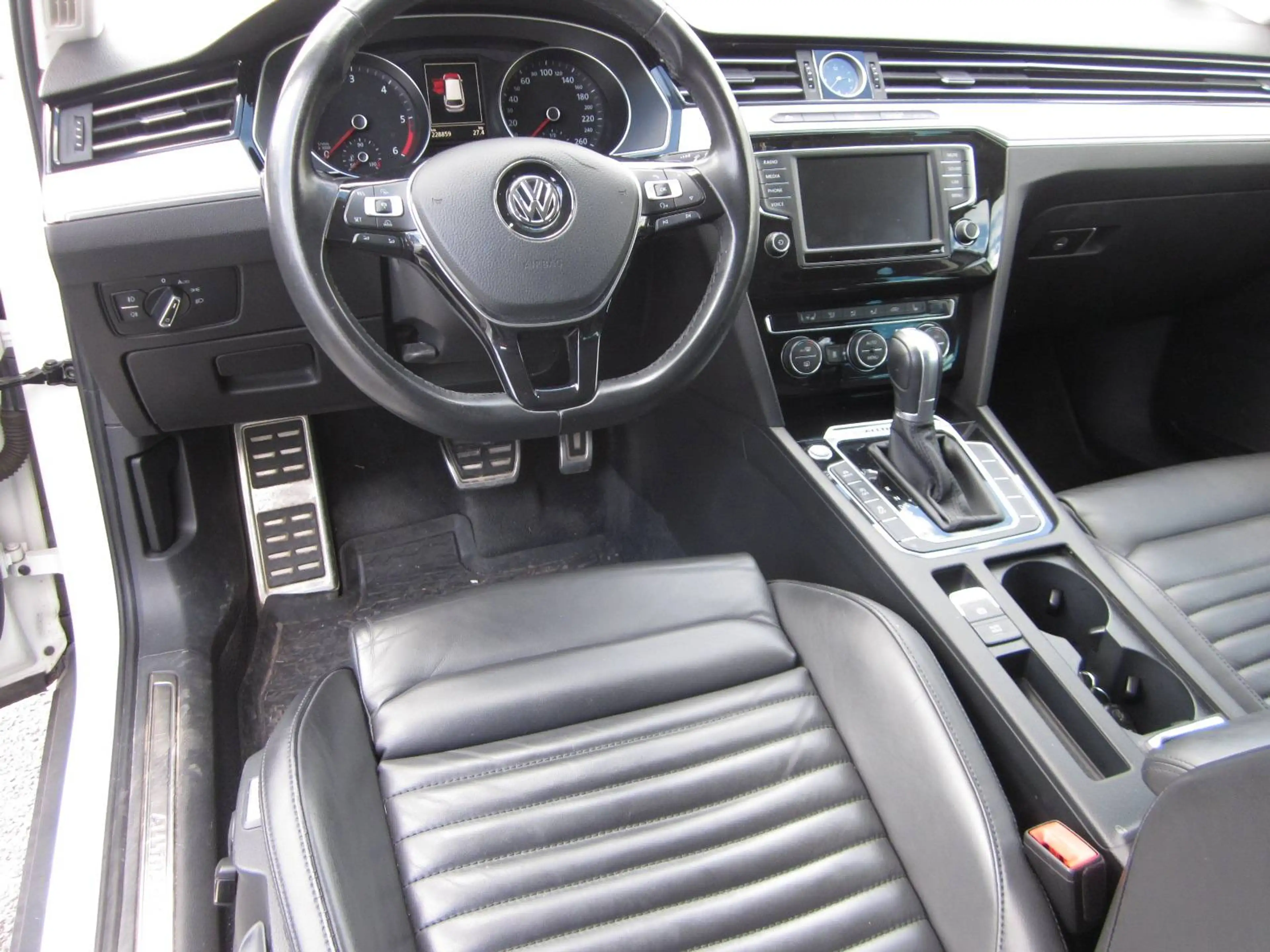 Volkswagen Passat Alltrack Alltrack BMT/Start-Stopp 4Motion — photo 8
