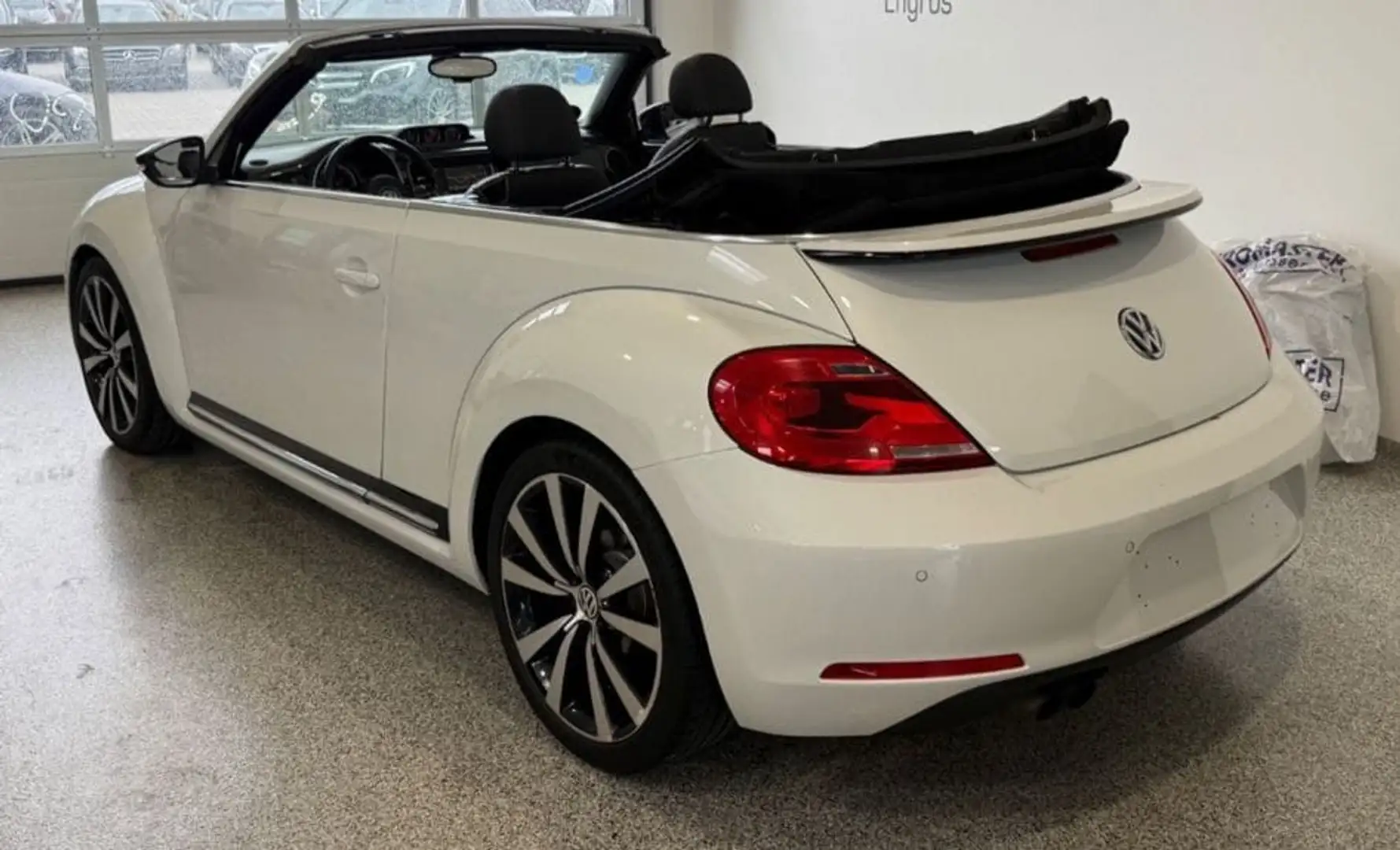 Volkswagen Beetle Cabrio 2.0TDI Design DSG 140 Blanco - 2