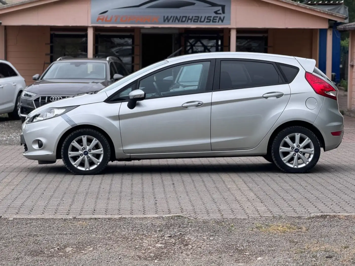 Ford Fiesta 1,25 * KLIMA * TÜV- 10.2026 Argento - 2