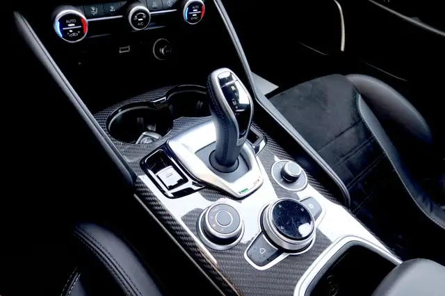 Alfa Romeo Giulia view 14