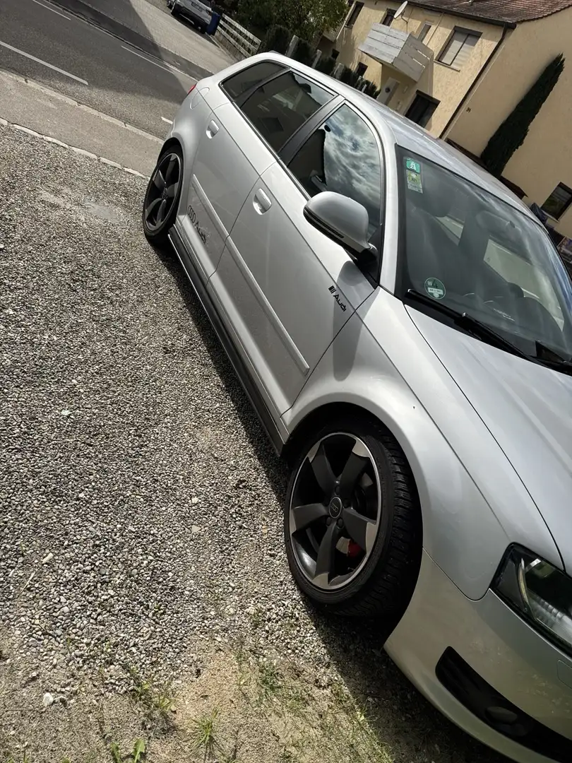 Audi A3 Sportback 1.6 Ambiente - 1