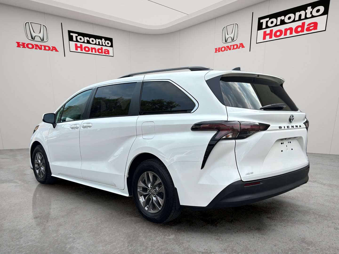 2024 Toyota Sienna