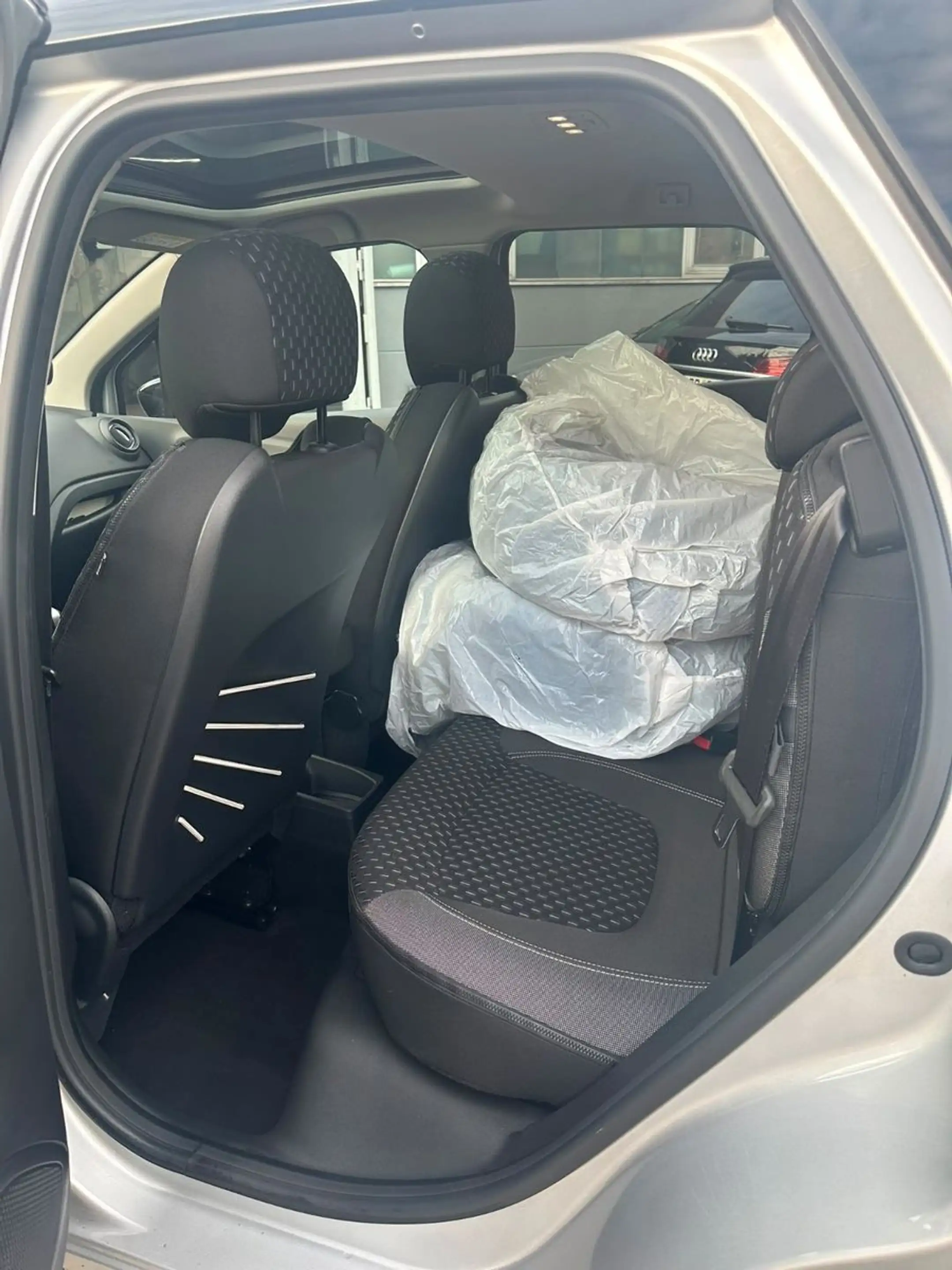Renault Captur Intens — photo 9