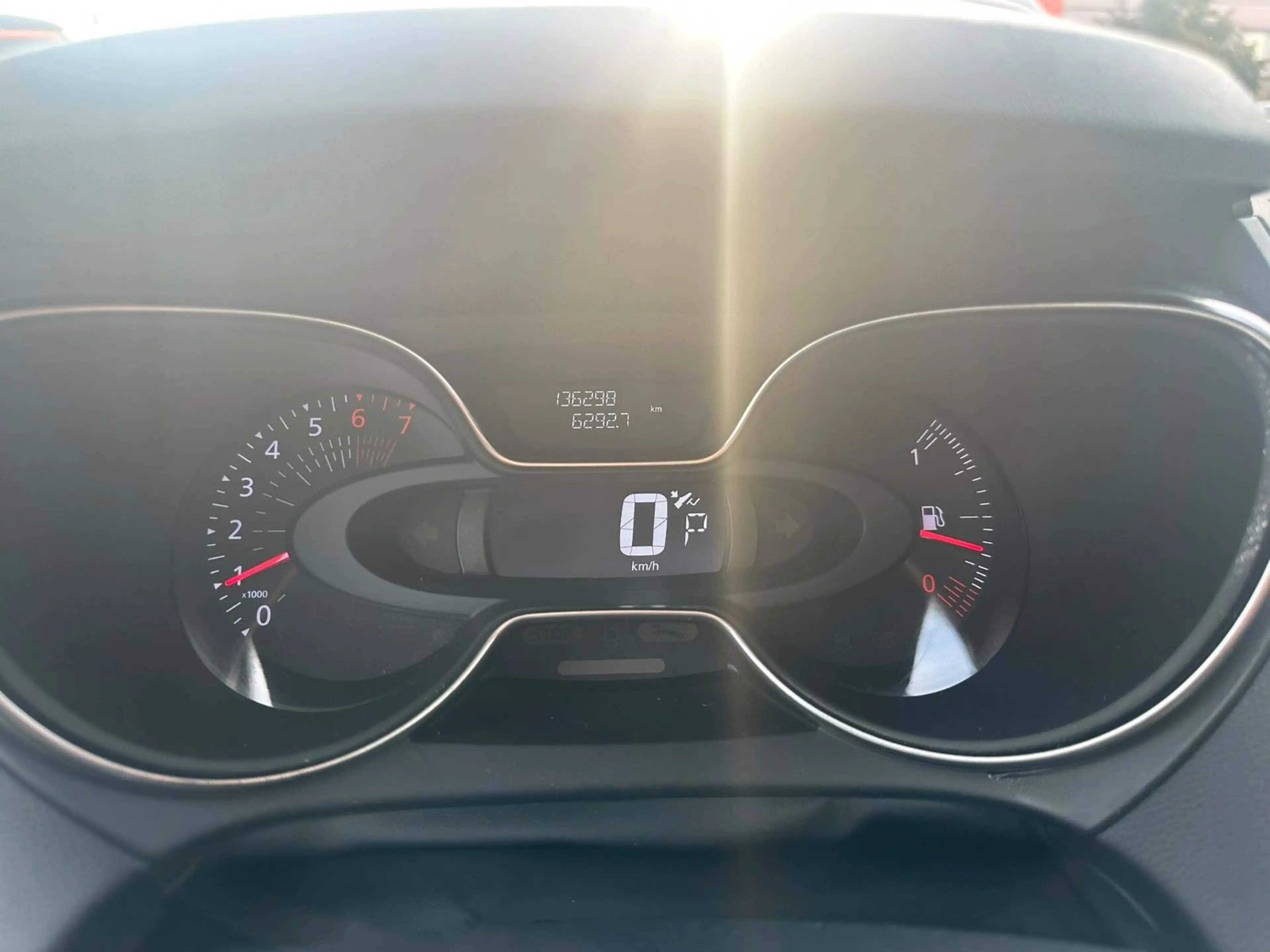 Renault Captur Intens — photo 14