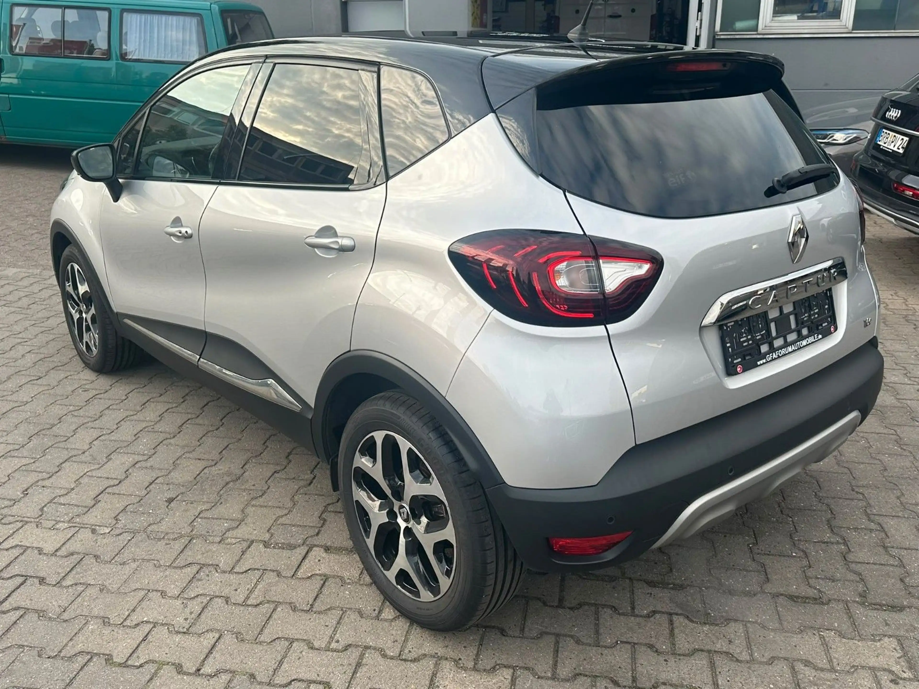 Renault Captur Intens — photo 4