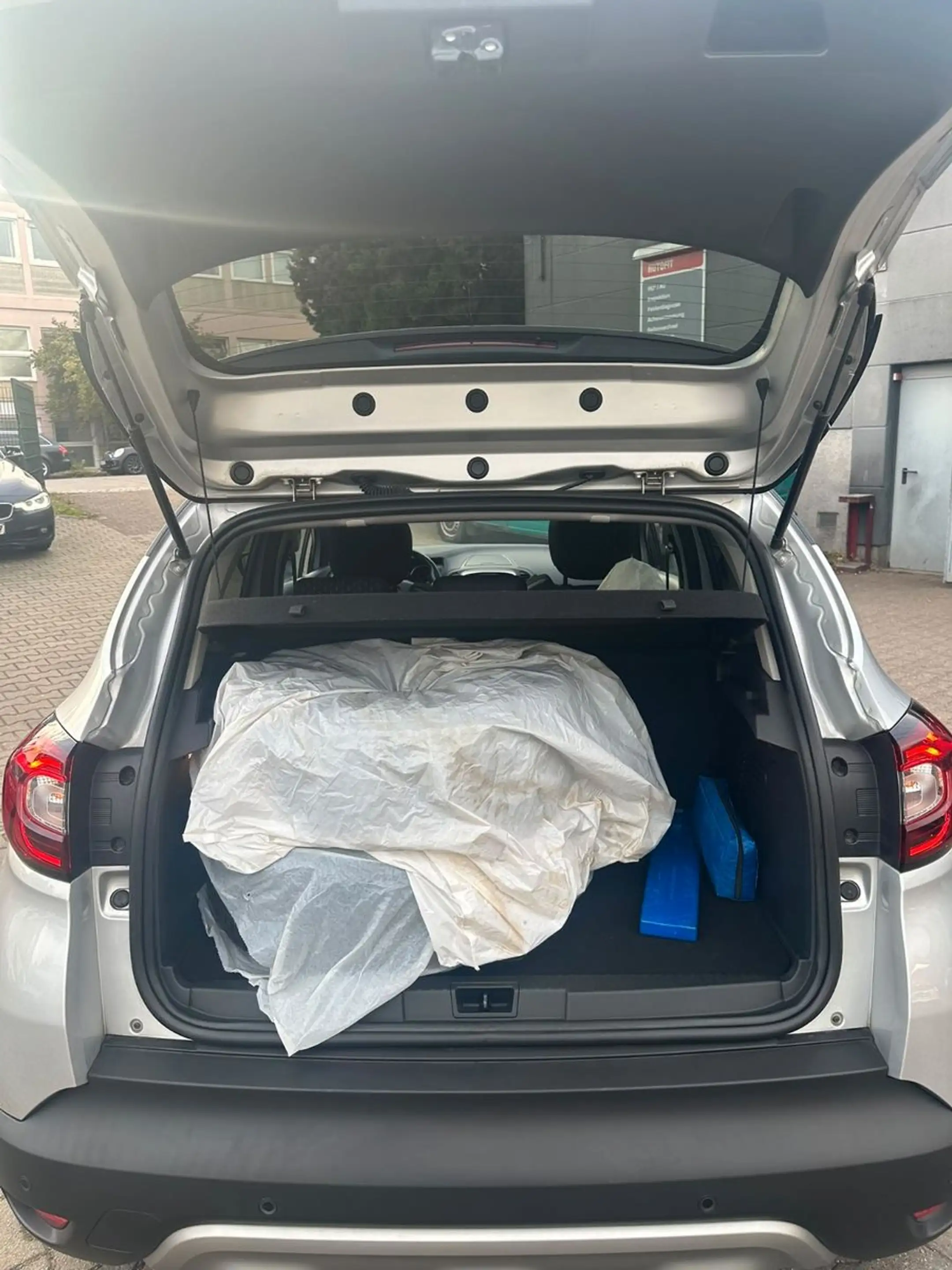 Renault Captur Intens — photo 8
